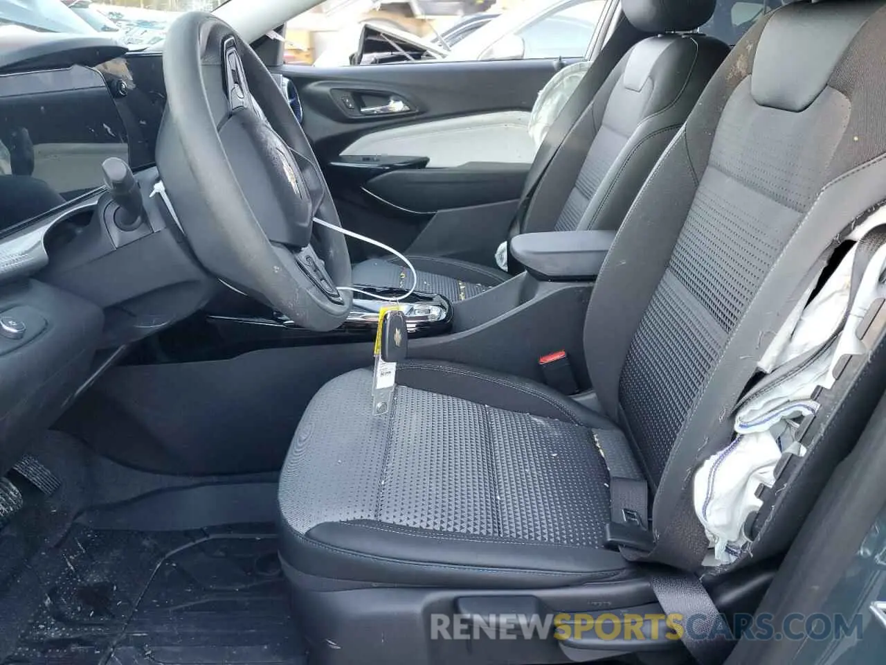 7 Photograph of a damaged car KL77LHEP7SC134691 CHEVROLET TRAX 2025