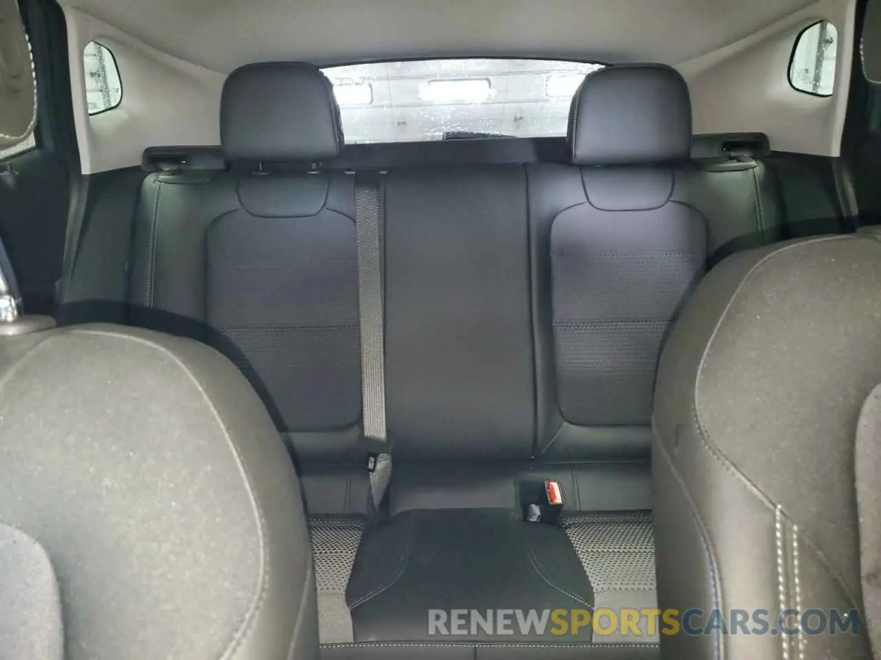 10 Photograph of a damaged car KL77LHEP7SC179095 CHEVROLET TRAX 2025