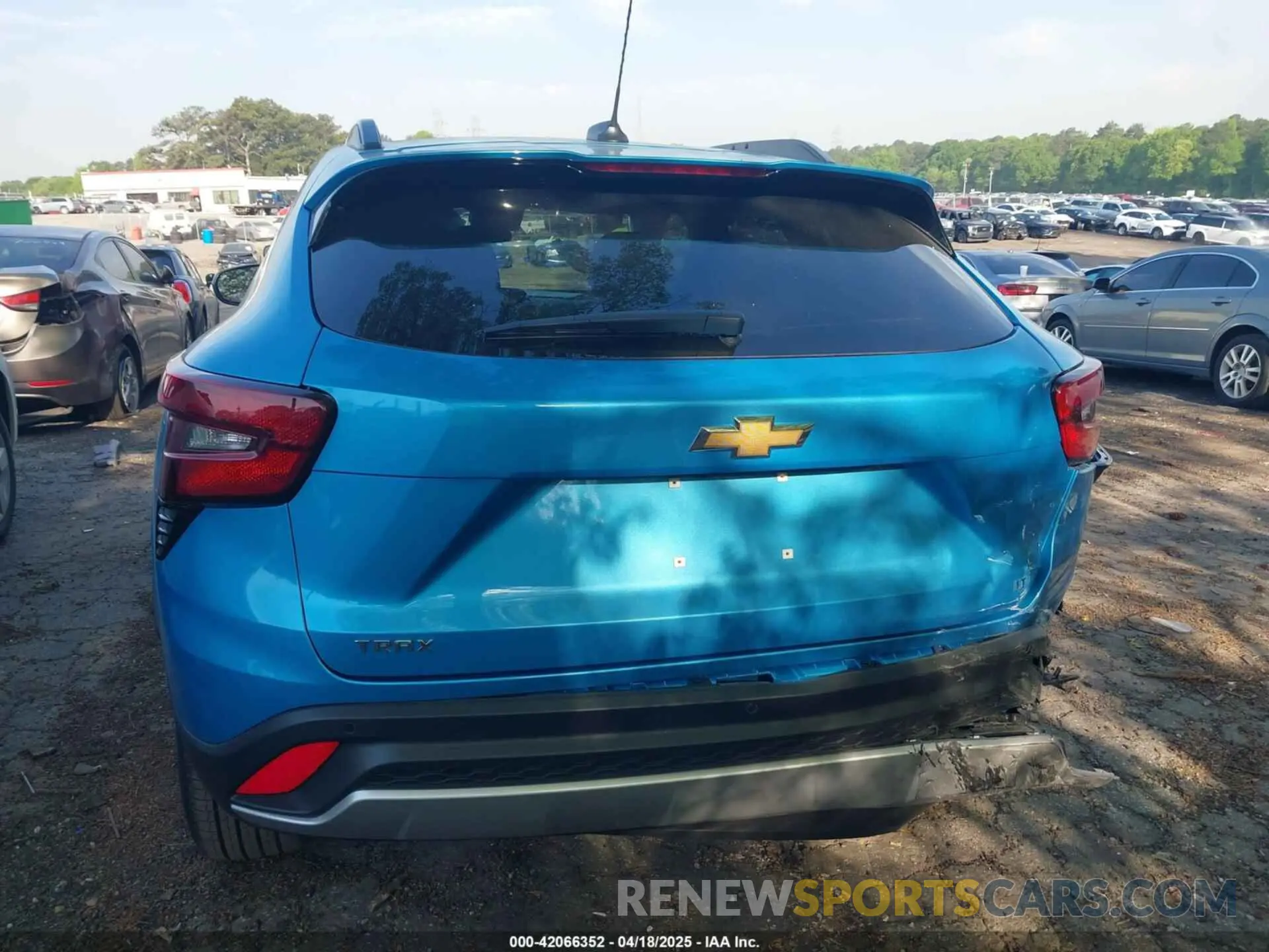 16 Photograph of a damaged car KL77LHEP7SC193966 CHEVROLET TRAX 2025