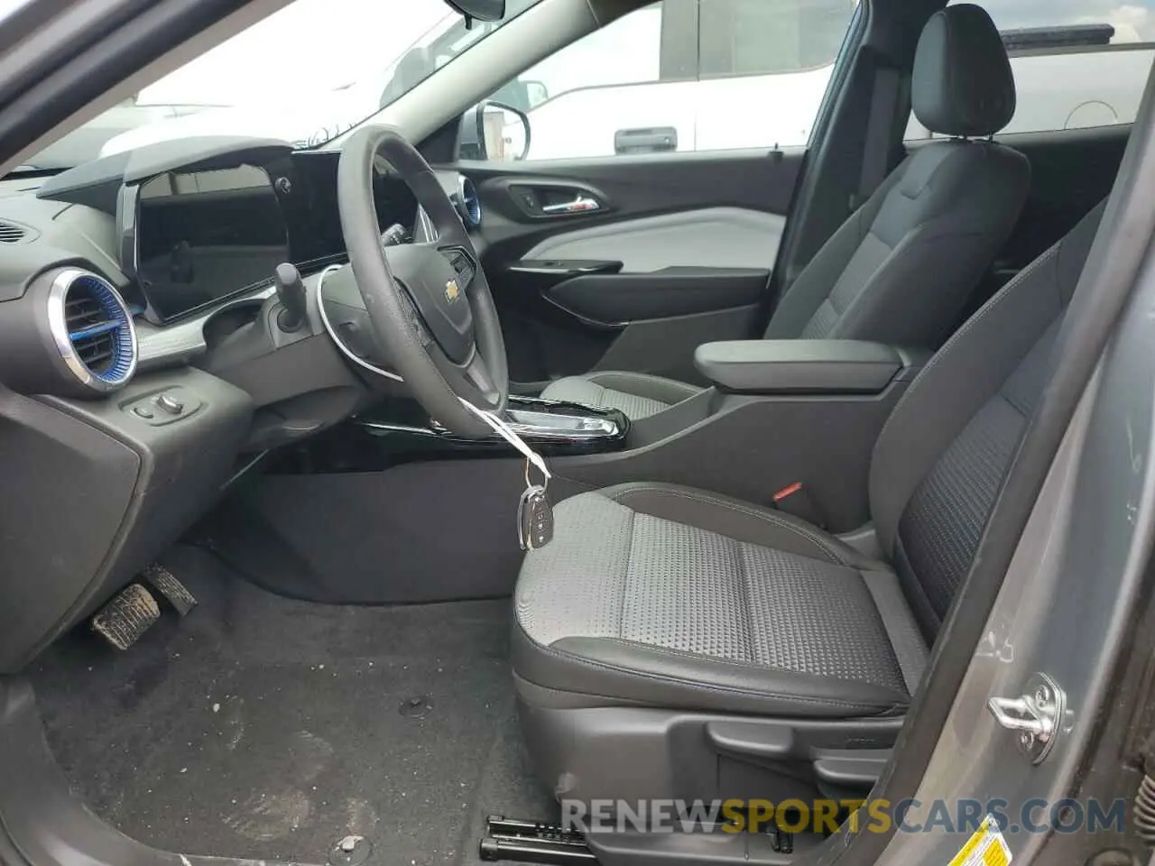7 Photograph of a damaged car KL77LHEP7SC196575 CHEVROLET TRAX 2025