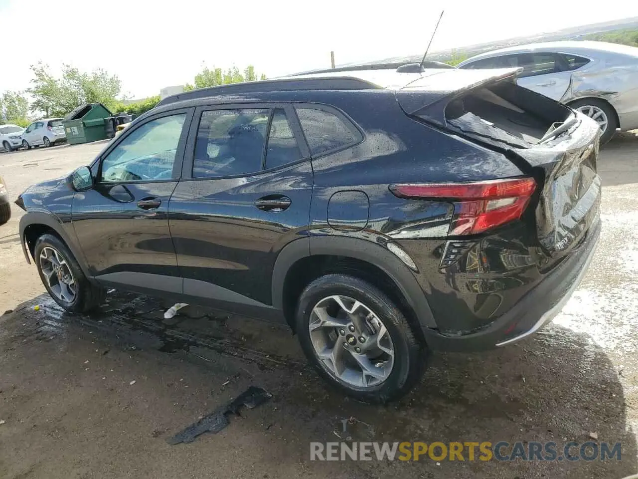 2 Photograph of a damaged car KL77LHEP7SC229882 CHEVROLET TRAX 2025