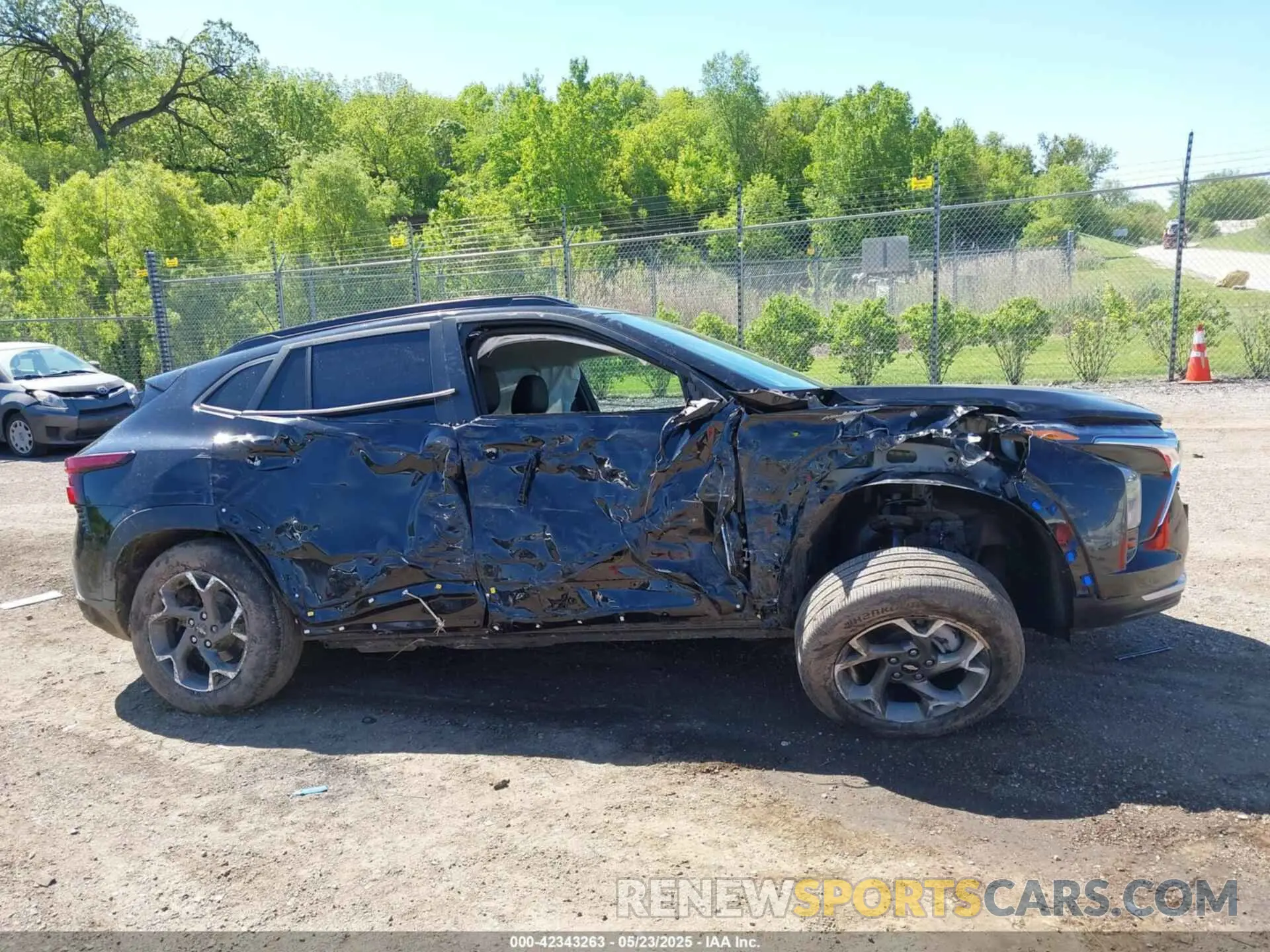 13 Photograph of a damaged car KL77LHEP8SC036253 CHEVROLET TRAX 2025