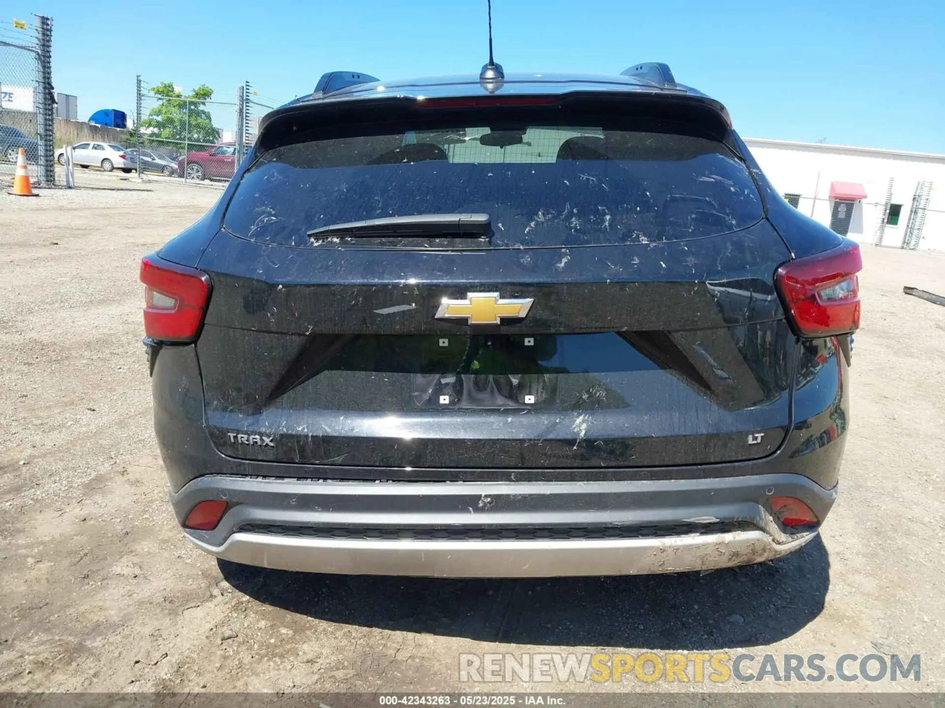 16 Photograph of a damaged car KL77LHEP8SC036253 CHEVROLET TRAX 2025