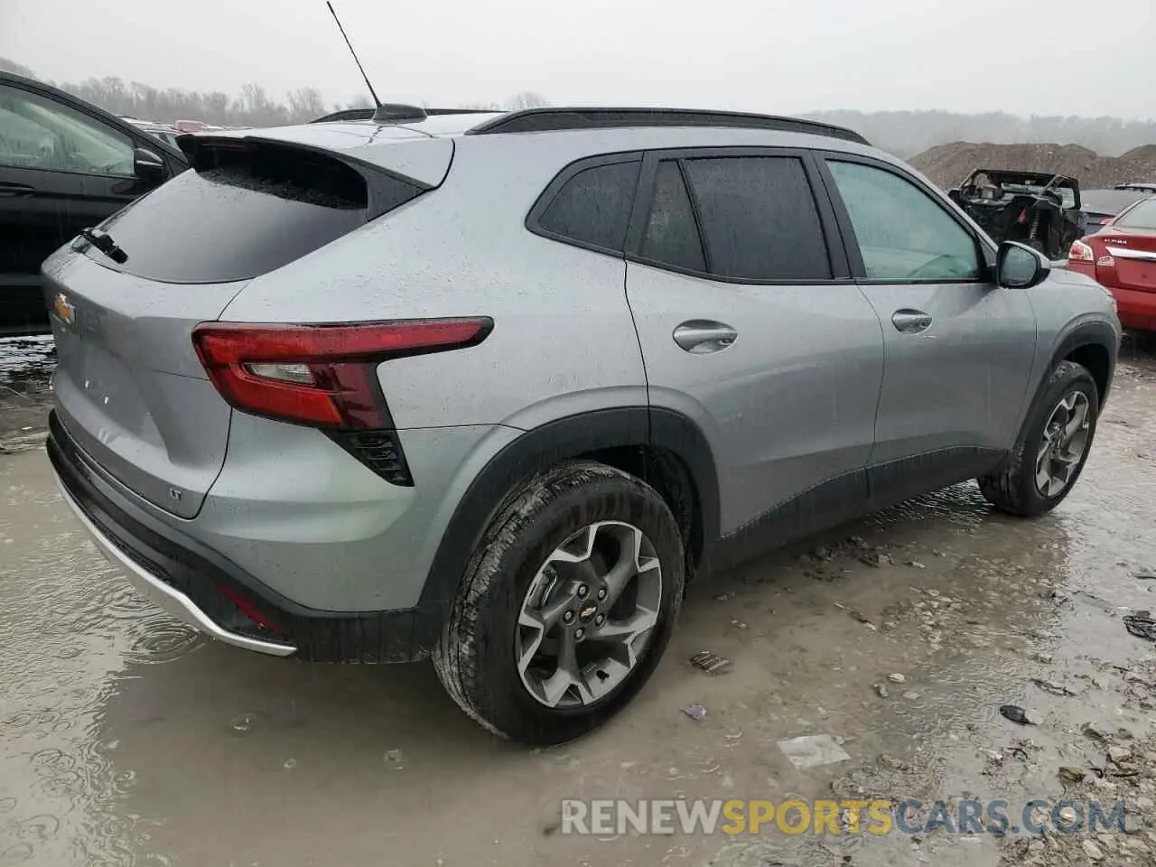 3 Photograph of a damaged car KL77LHEP8SC107418 CHEVROLET TRAX 2025