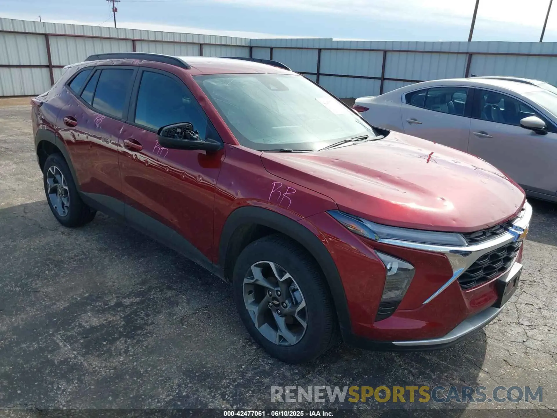 1 Photograph of a damaged car KL77LHEP8SC162533 CHEVROLET TRAX 2025