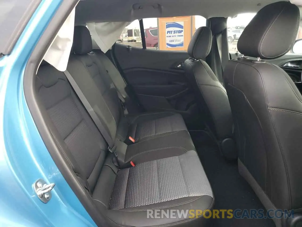 10 Photograph of a damaged car KL77LHEP9SC049271 CHEVROLET TRAX 2025