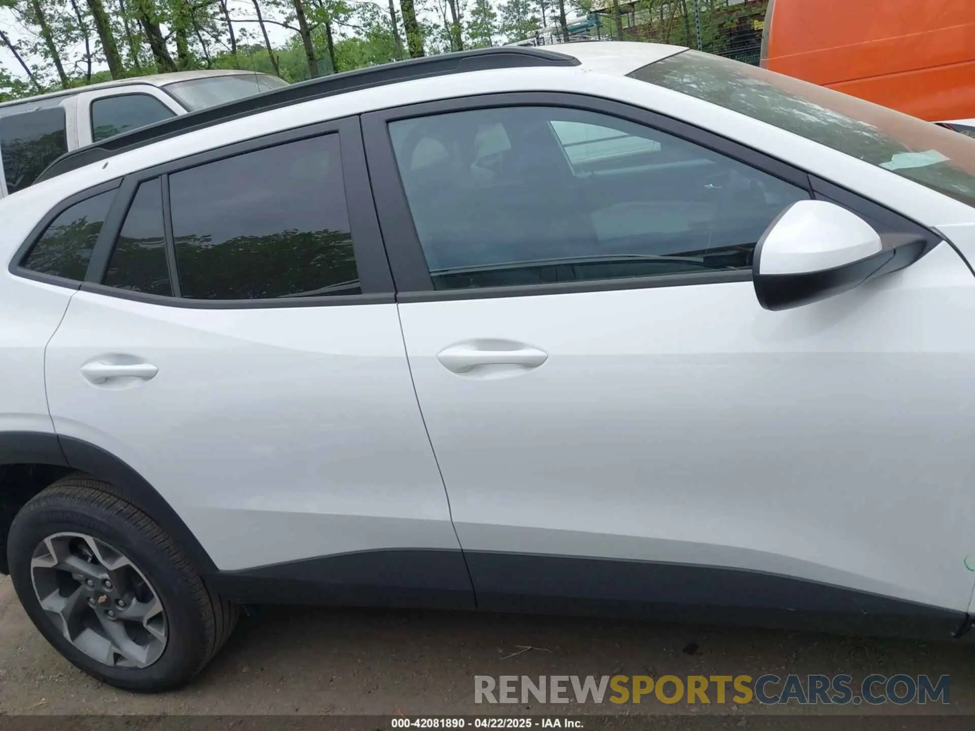 13 Photograph of a damaged car KL77LHEP9SC167062 CHEVROLET TRAX 2025
