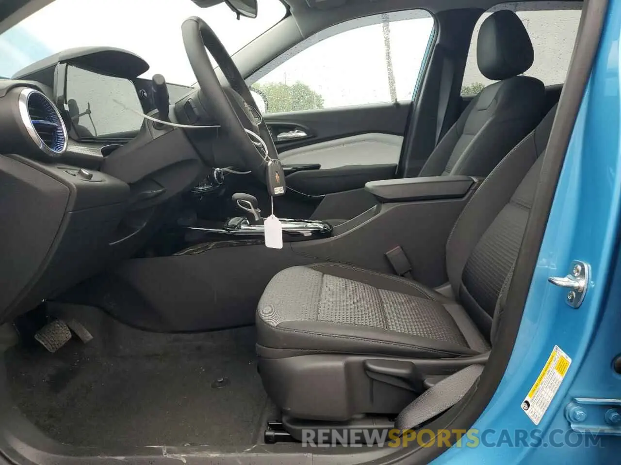 7 Photograph of a damaged car KL77LHEPXSC131641 CHEVROLET TRAX 2025