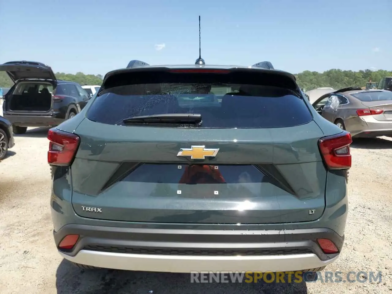 6 Photograph of a damaged car KL77LHEPXSC222215 CHEVROLET TRAX 2025