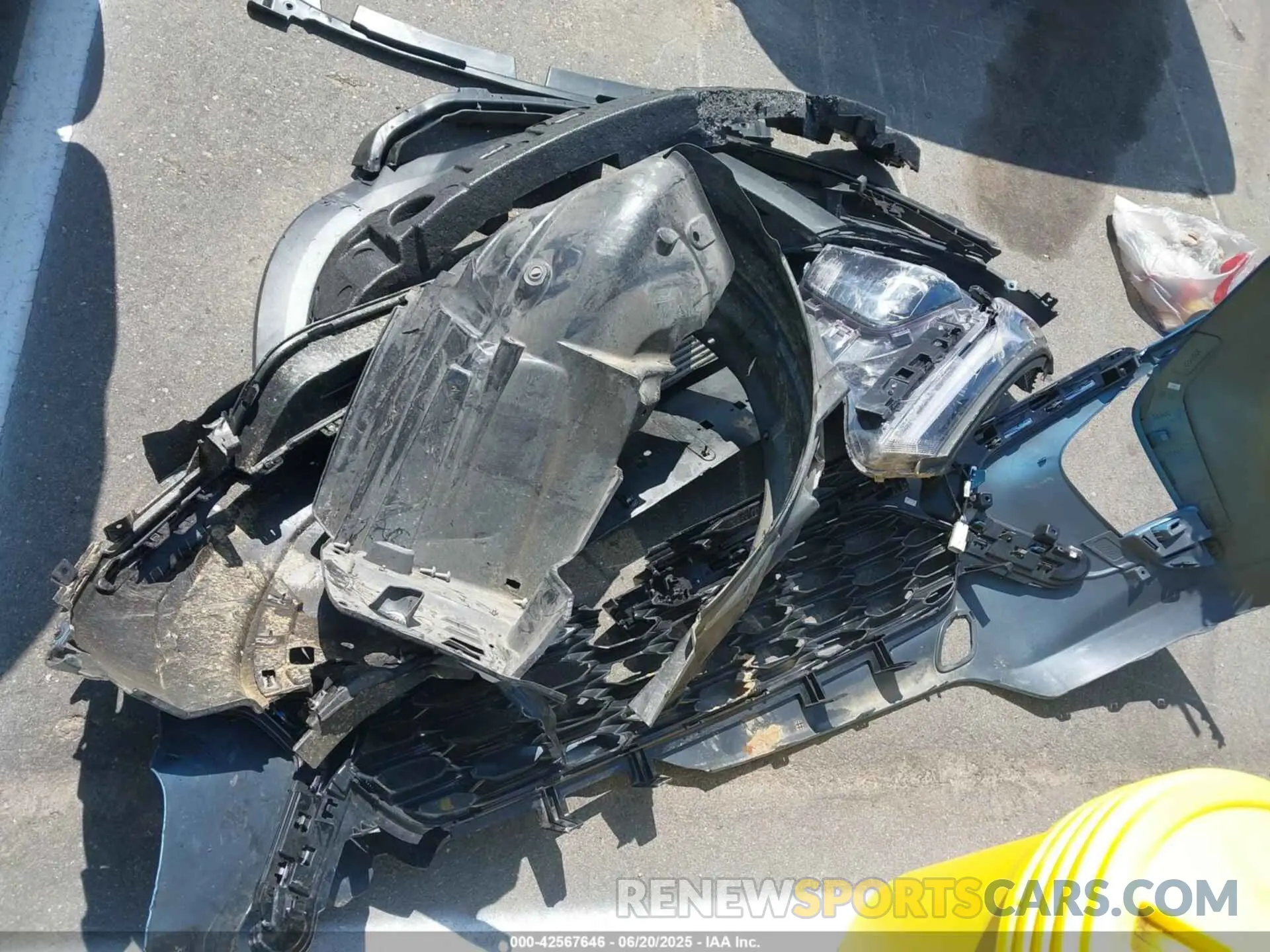 11 Photograph of a damaged car KL77LJEP2SC039947 CHEVROLET TRAX 2025