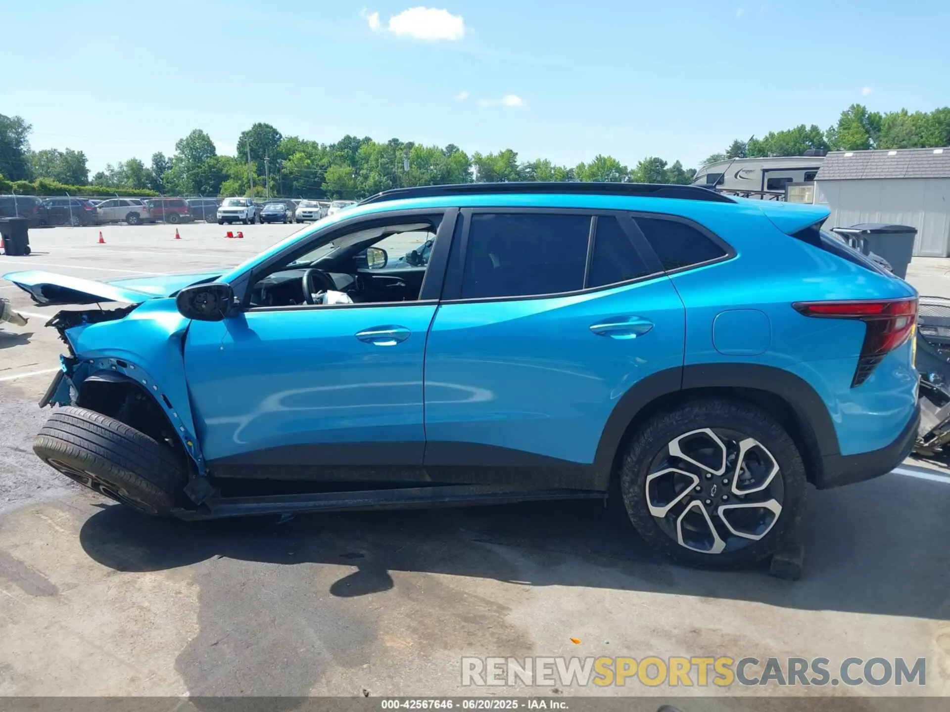14 Photograph of a damaged car KL77LJEP2SC039947 CHEVROLET TRAX 2025