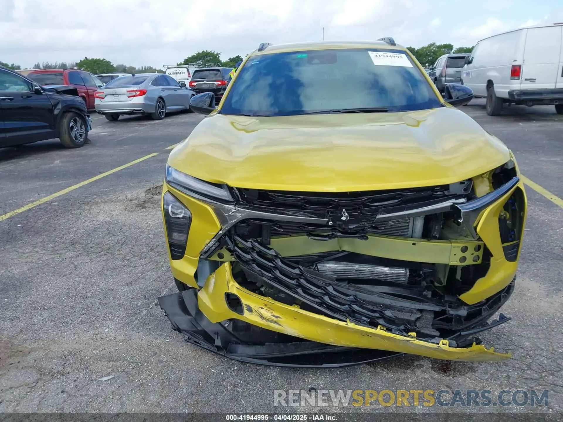 6 Photograph of a damaged car KL77LJEP4SC073257 CHEVROLET TRAX 2025