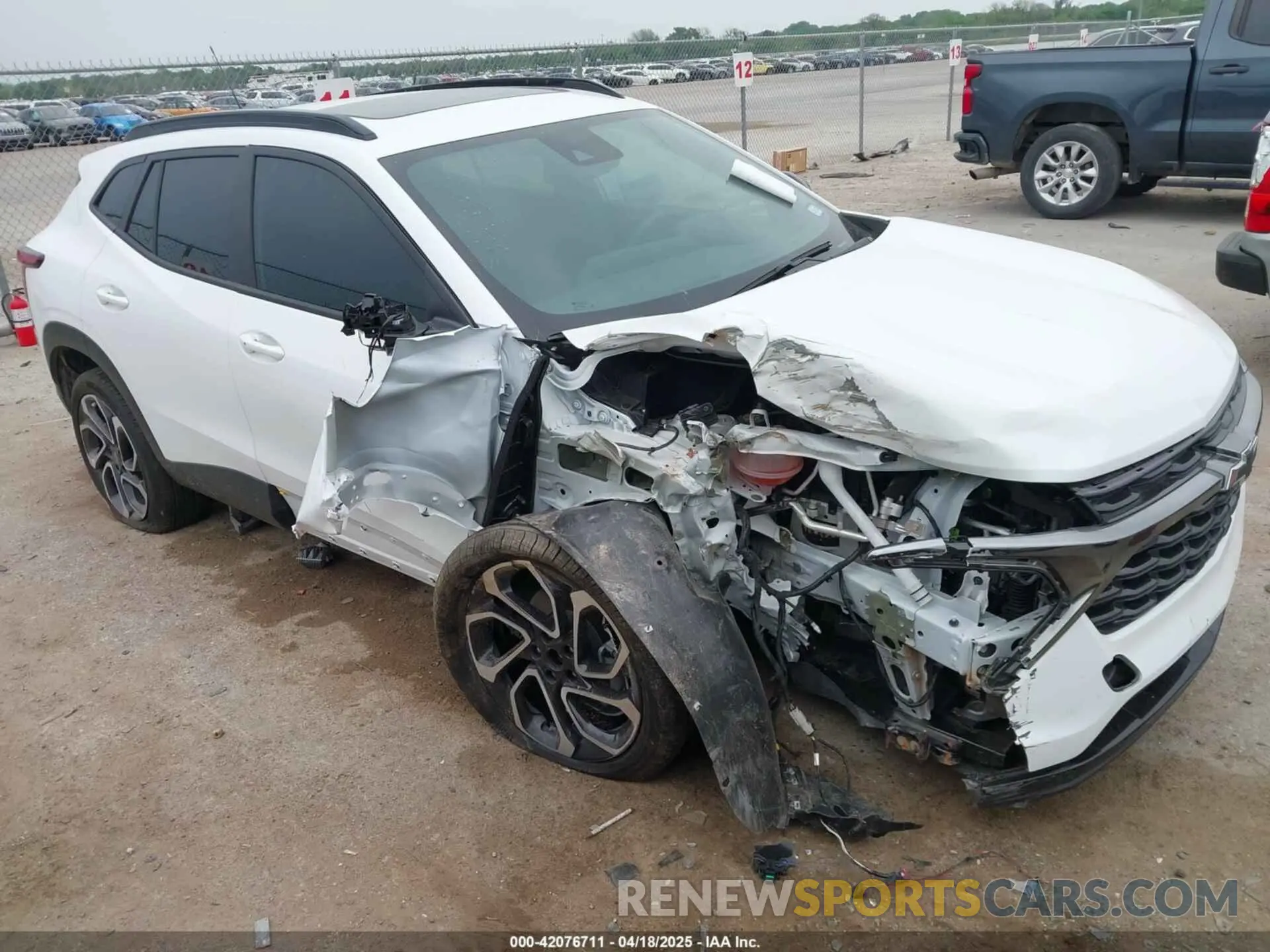 1 Photograph of a damaged car KL77LJEP5SC036783 CHEVROLET TRAX 2025