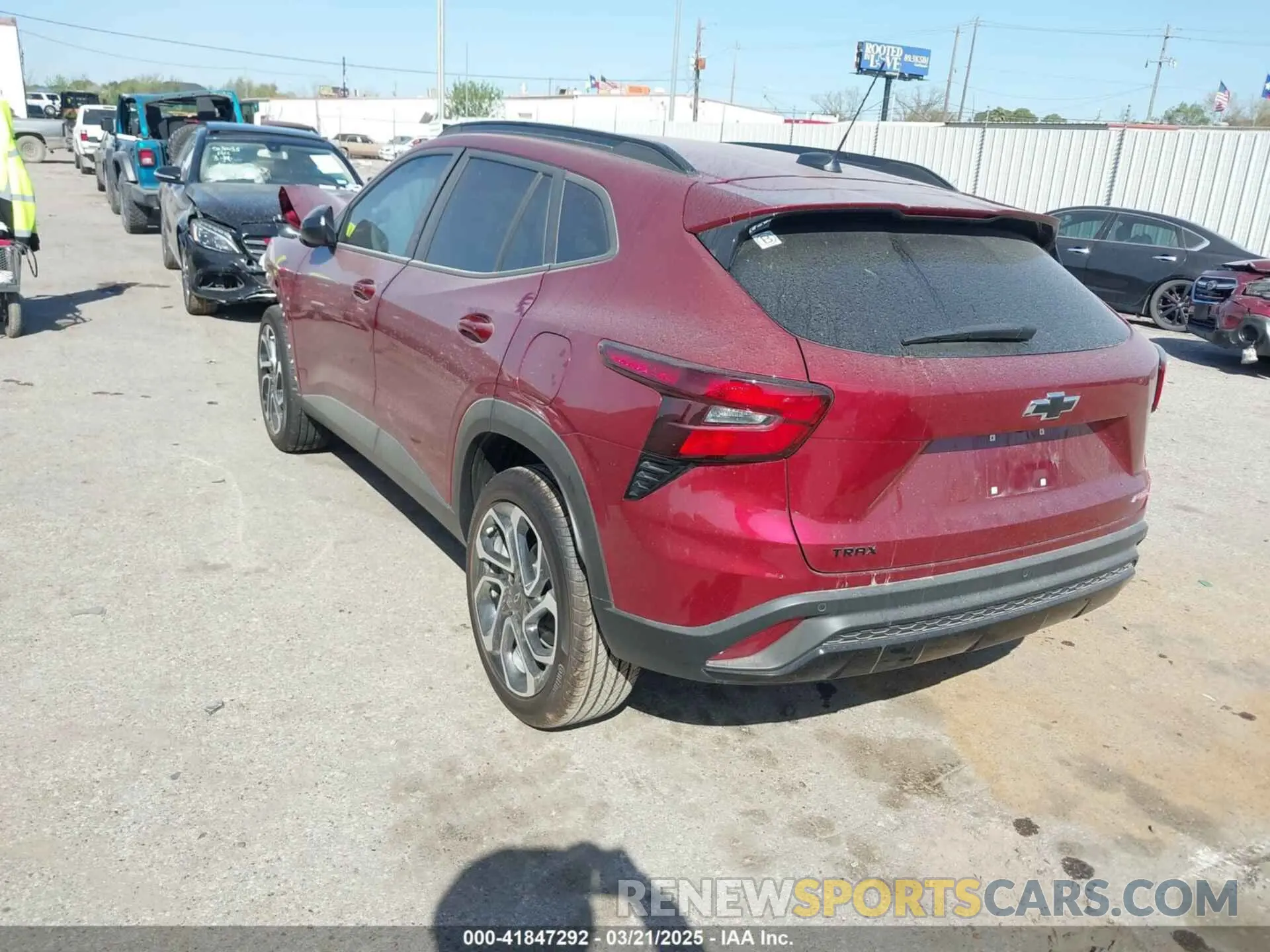 3 Photograph of a damaged car KL77LJEP6SC124838 CHEVROLET TRAX 2025