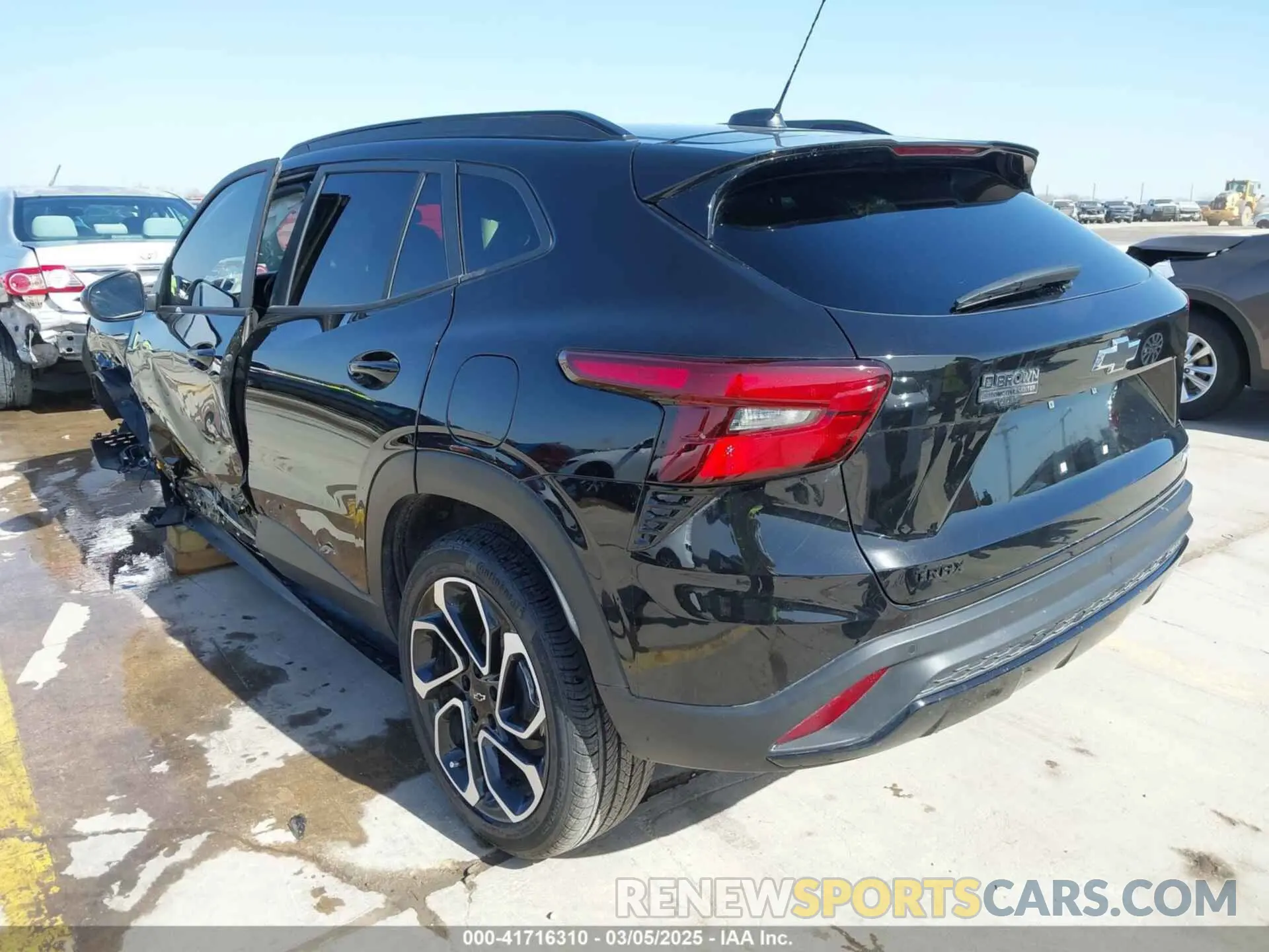 3 Photograph of a damaged car KL77LJEP7SC133760 CHEVROLET TRAX 2025
