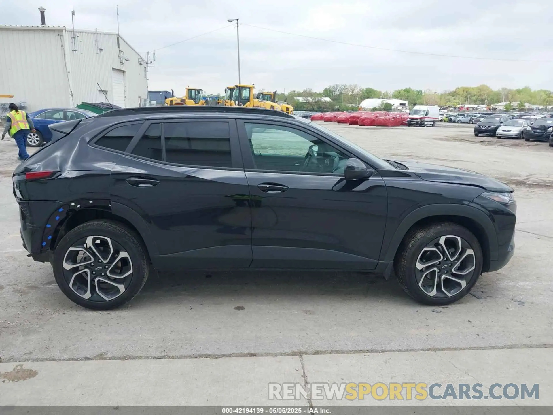 14 Photograph of a damaged car KL77LJEP7SC151580 CHEVROLET TRAX 2025