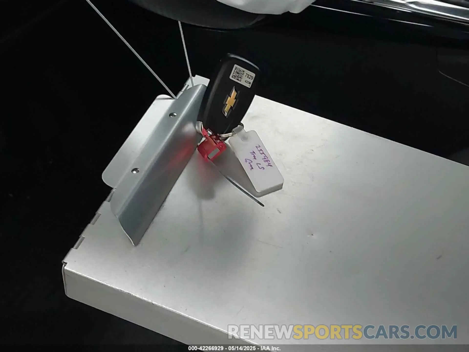 11 Photograph of a damaged car KL77LJEPXSC163836 CHEVROLET TRAX 2025