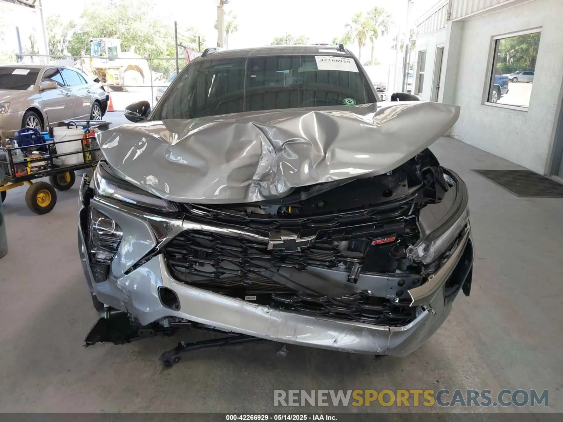 13 Photograph of a damaged car KL77LJEPXSC163836 CHEVROLET TRAX 2025