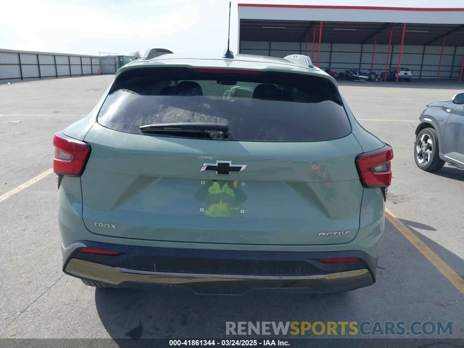 16 Photograph of a damaged car KL77LKEP0SC176035 CHEVROLET TRAX 2025