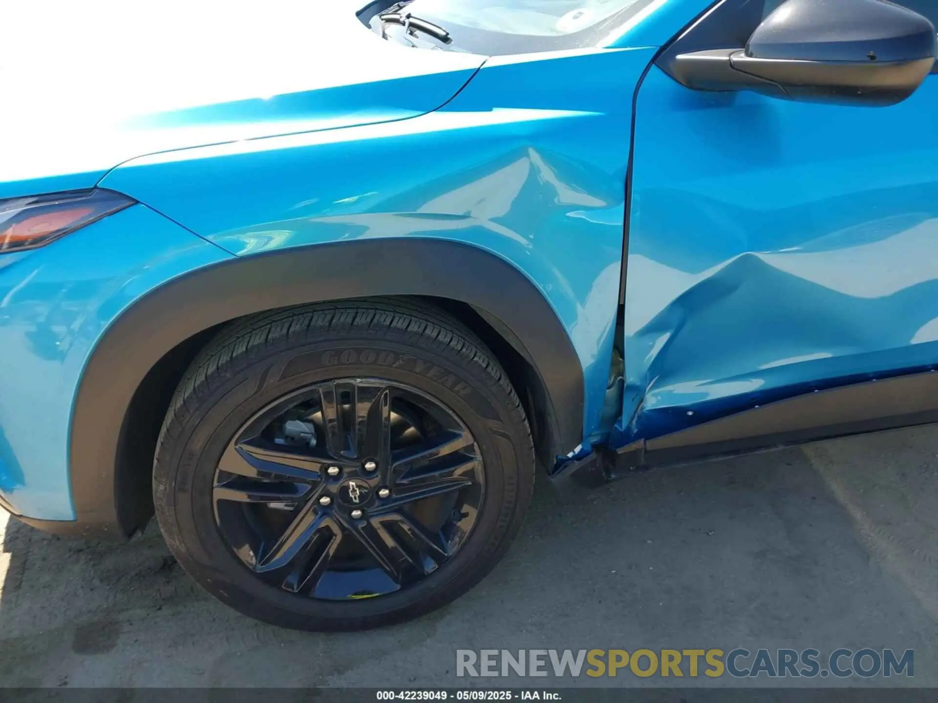 18 Photograph of a damaged car KL77LKEP2SC039520 CHEVROLET TRAX 2025