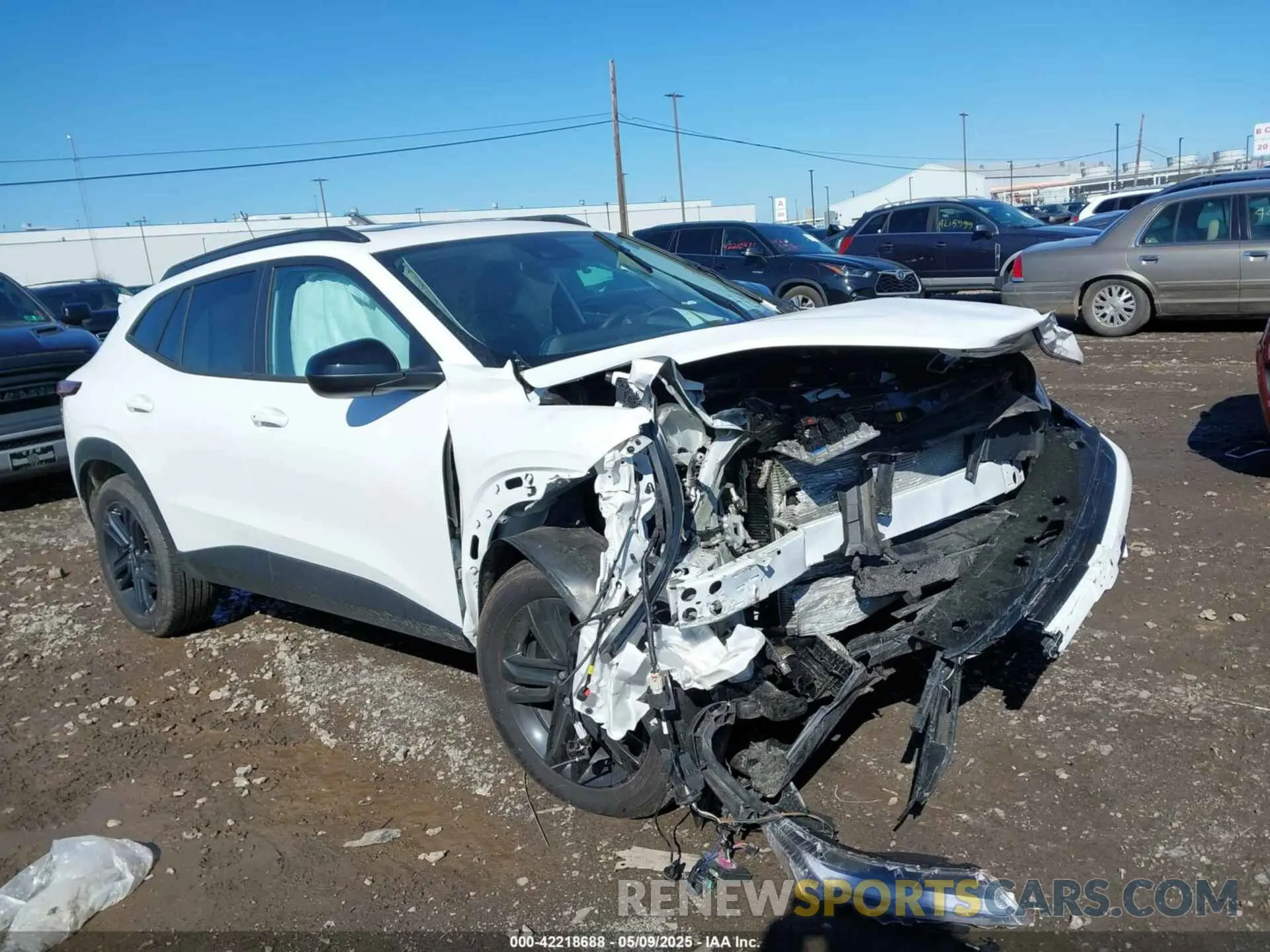 1 Photograph of a damaged car KL77LKEP4SC087116 CHEVROLET TRAX 2025