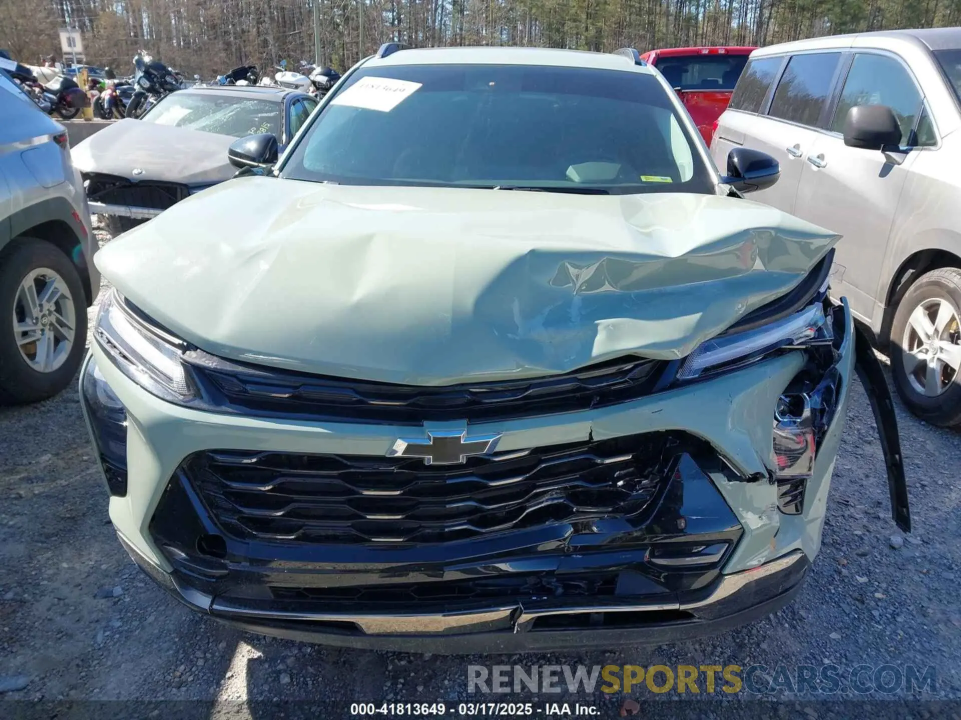 12 Photograph of a damaged car KL77LKEP5SC051659 CHEVROLET TRAX 2025