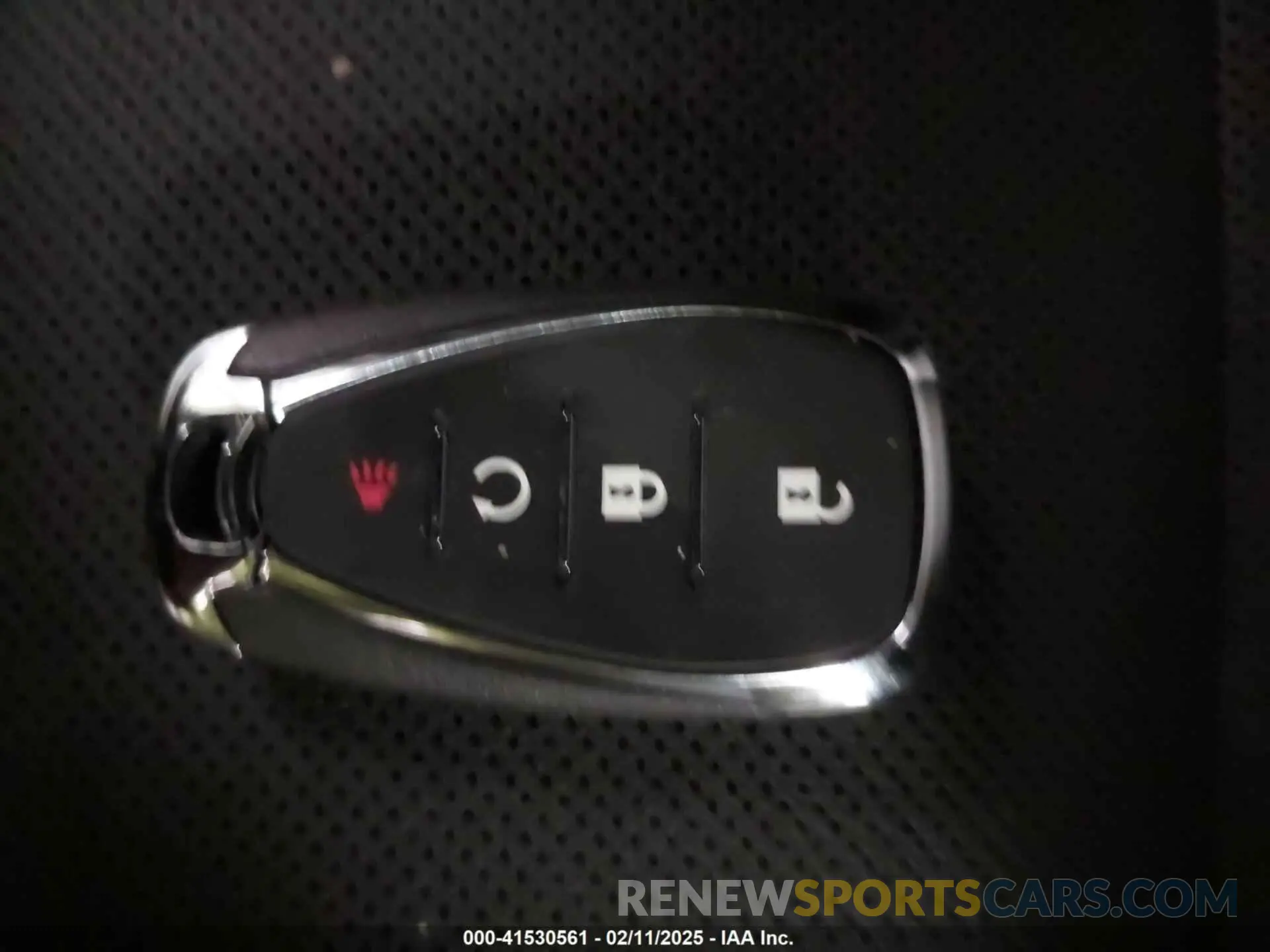 11 Photograph of a damaged car KL77LKEP5SC066582 CHEVROLET TRAX 2025