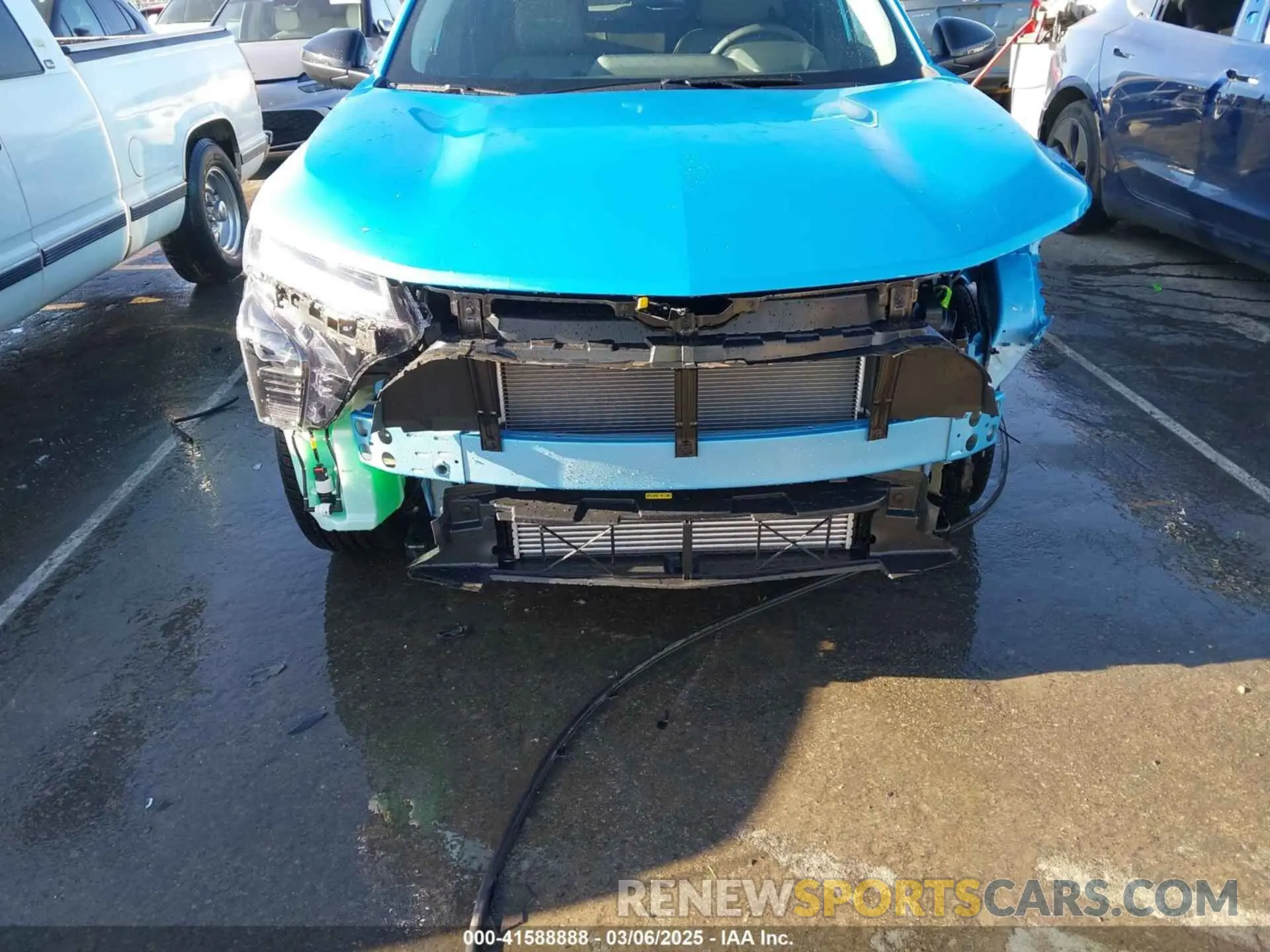 6 Photograph of a damaged car KL77LKEP6SC168747 CHEVROLET TRAX 2025