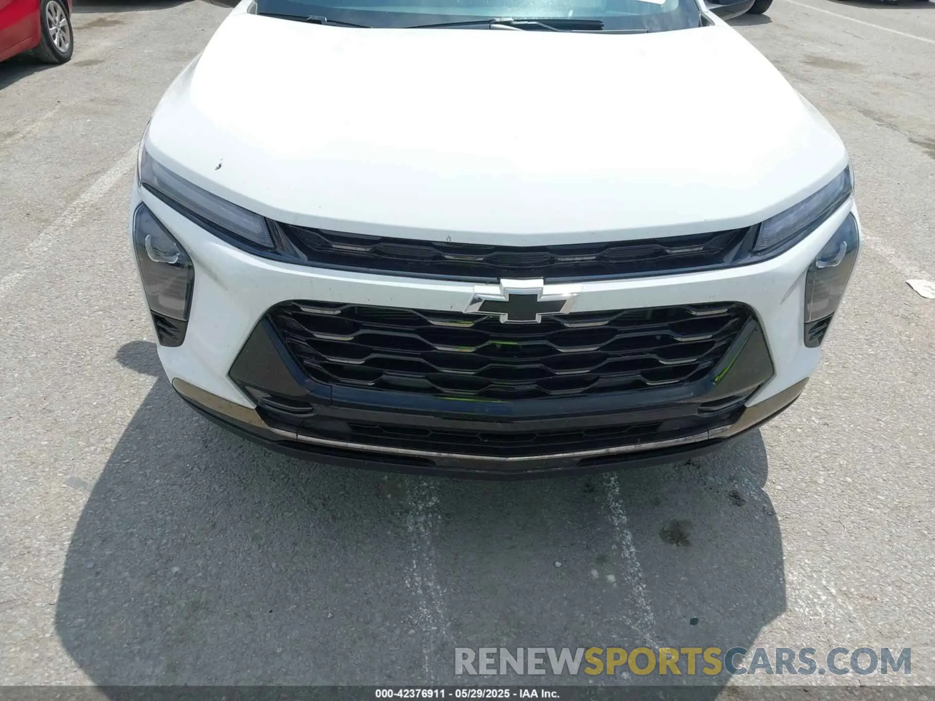 6 Photograph of a damaged car KL77LKEP7SC040856 CHEVROLET TRAX 2025