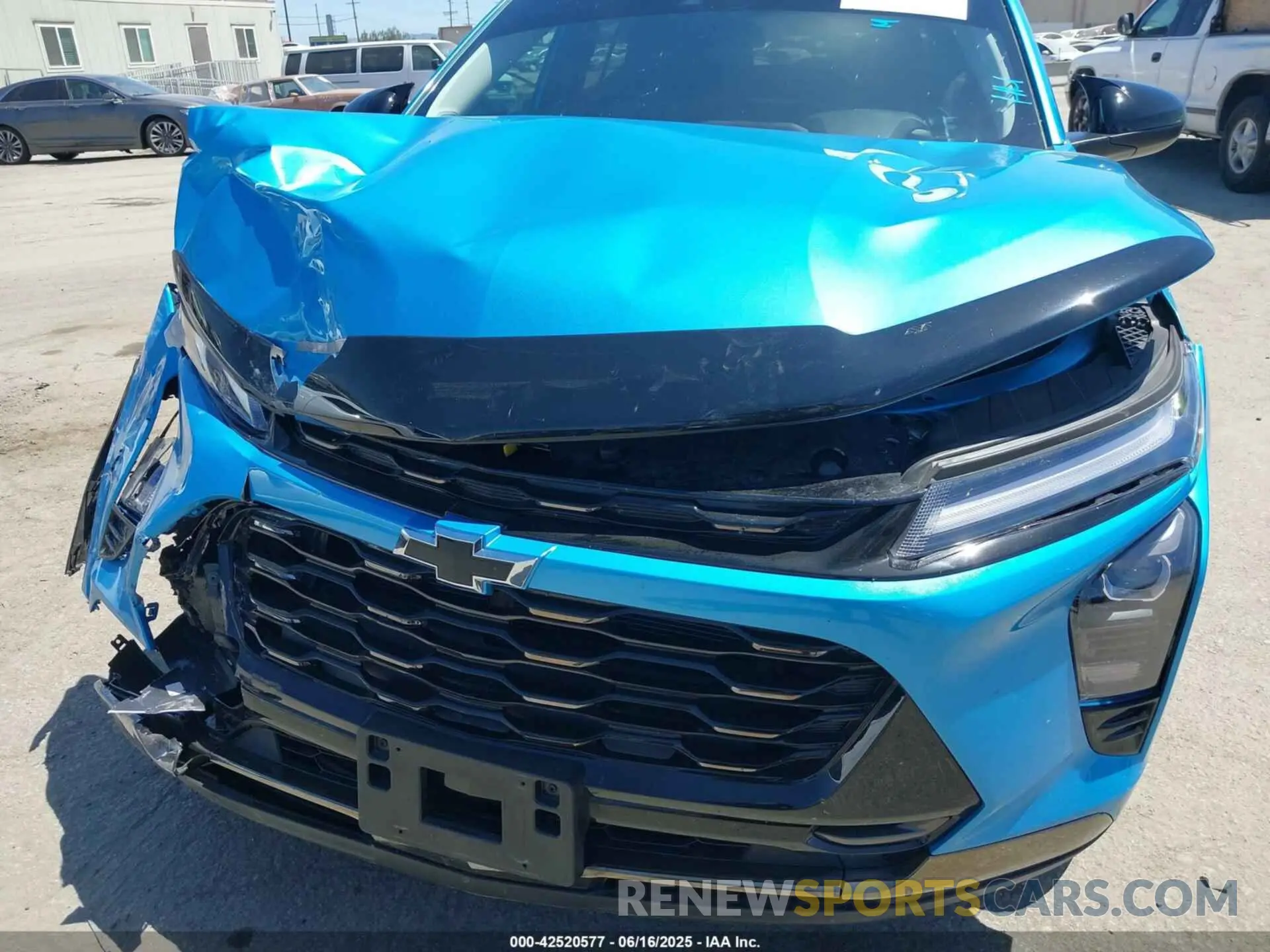 6 Photograph of a damaged car KL77LKEP7SC066874 CHEVROLET TRAX 2025