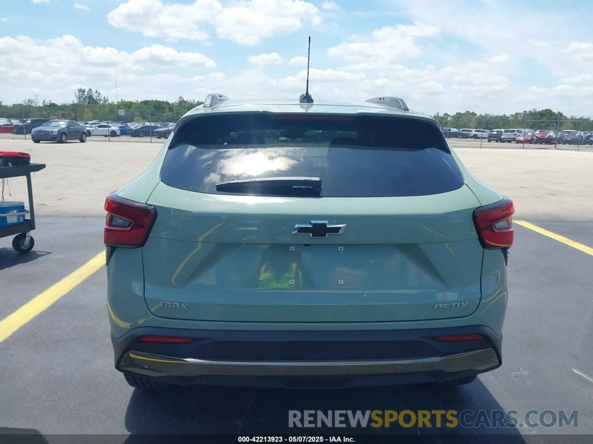 16 Photograph of a damaged car KL77LKEP7SC106127 CHEVROLET TRAX 2025