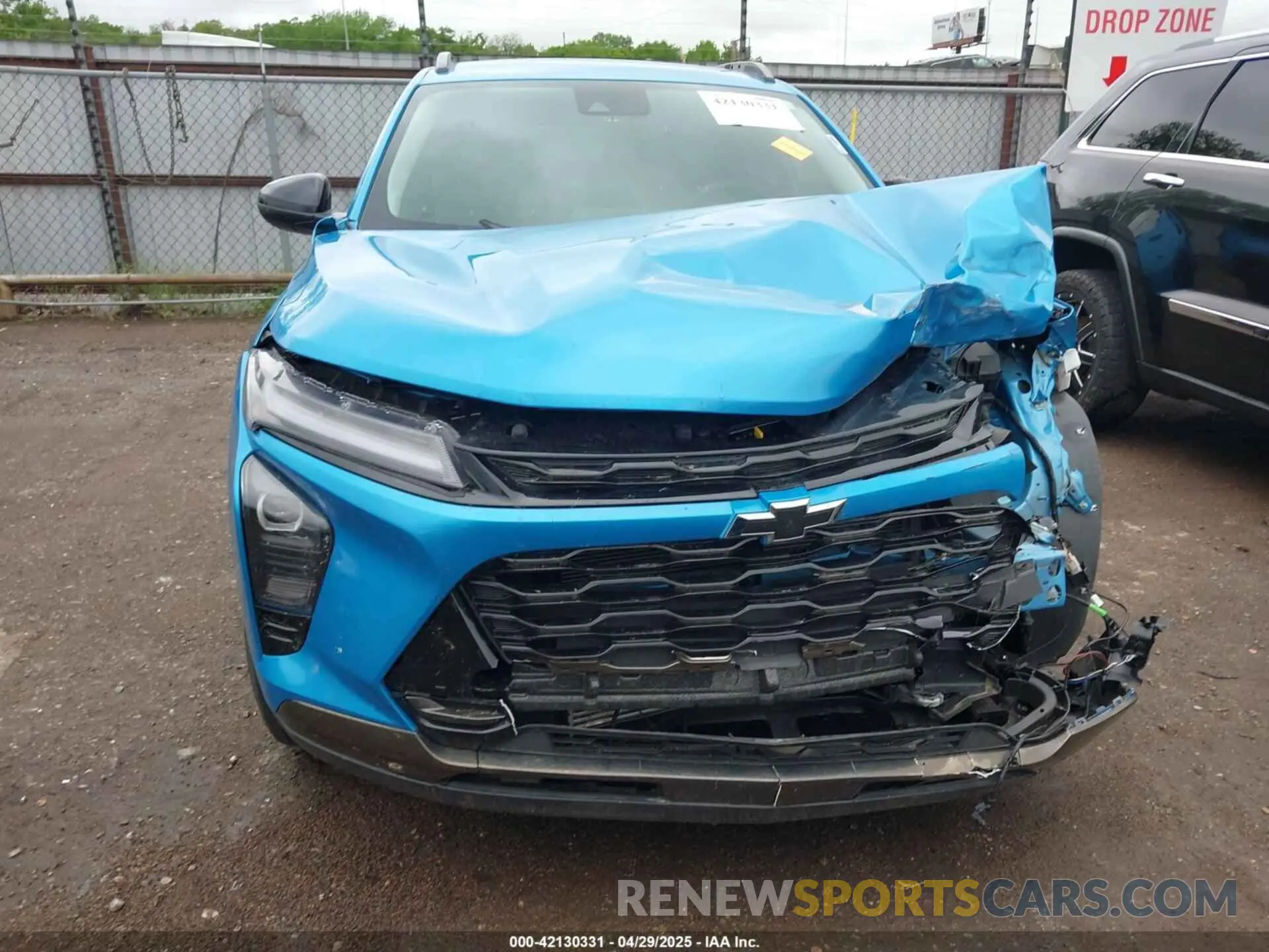 13 Photograph of a damaged car KL77LKEP8SC072411 CHEVROLET TRAX 2025