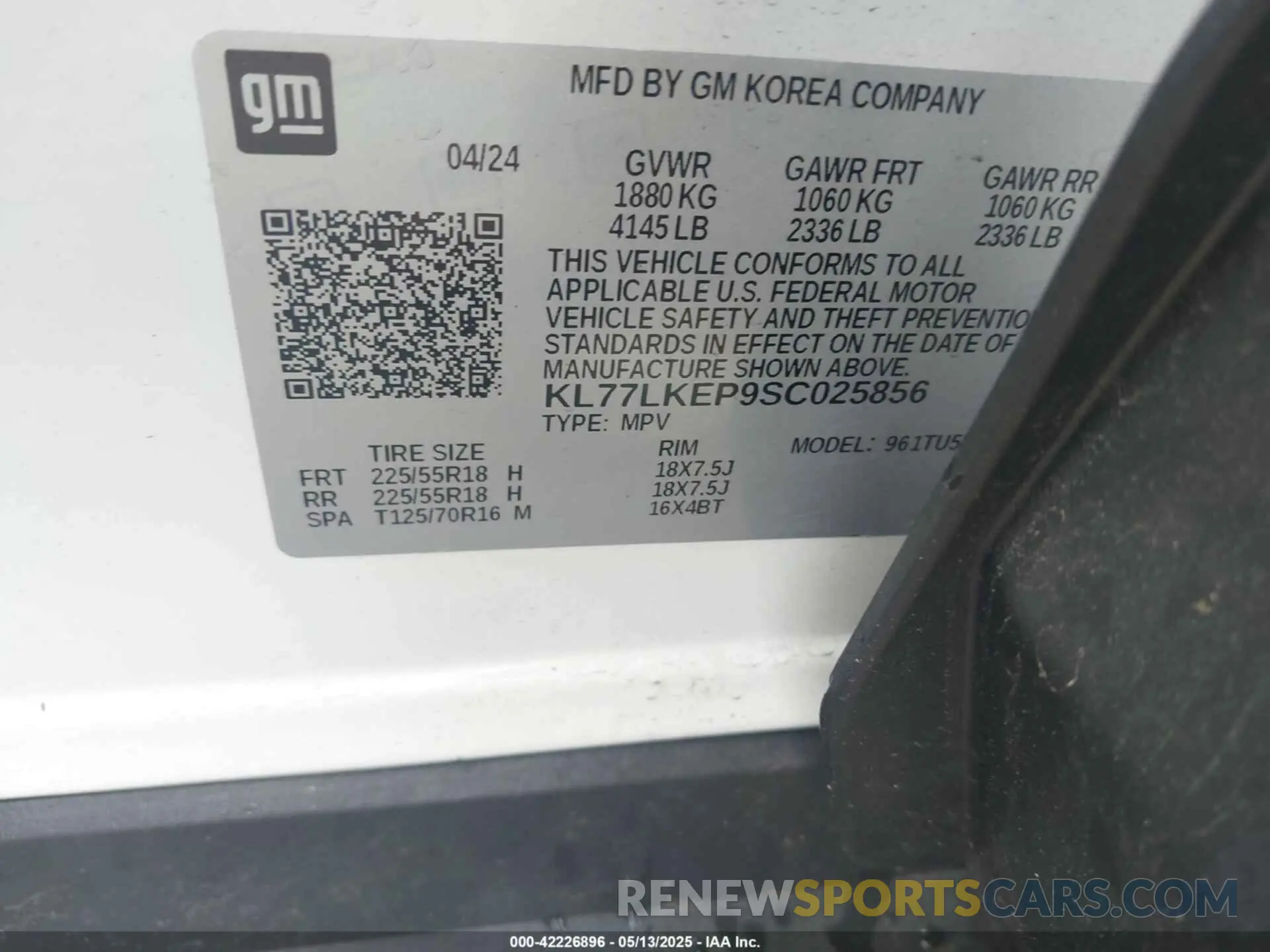 9 Photograph of a damaged car KL77LKEP9SC025856 CHEVROLET TRAX 2025