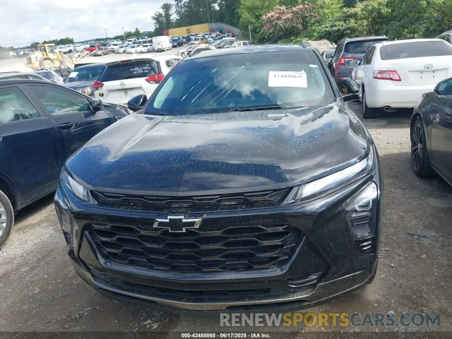 12 Photograph of a damaged car KL77LKEP9SC071882 CHEVROLET TRAX 2025