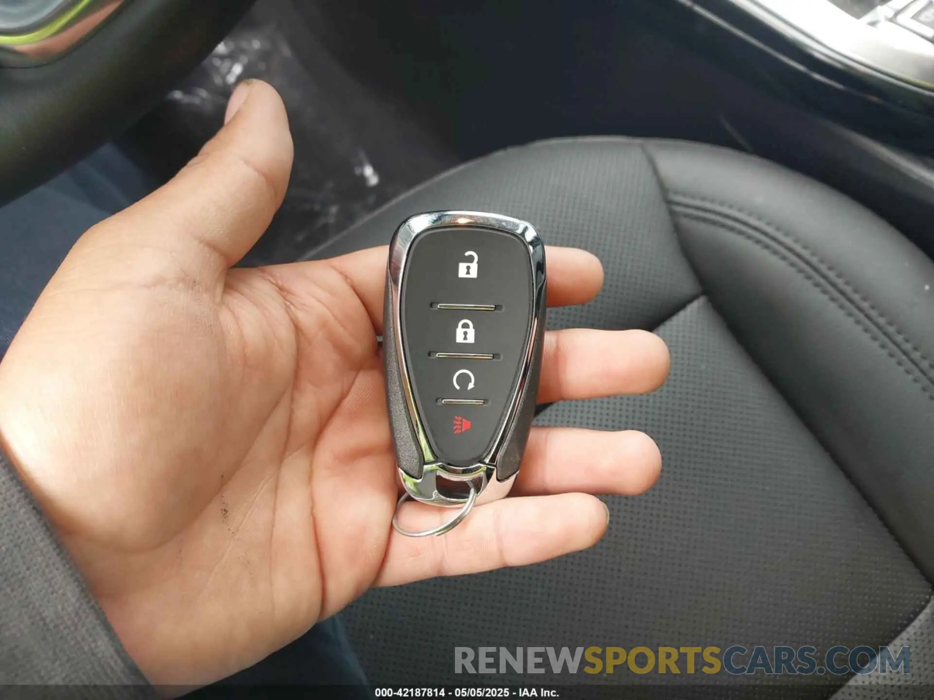11 Photograph of a damaged car KL77LKEP9SC126850 CHEVROLET TRAX 2025