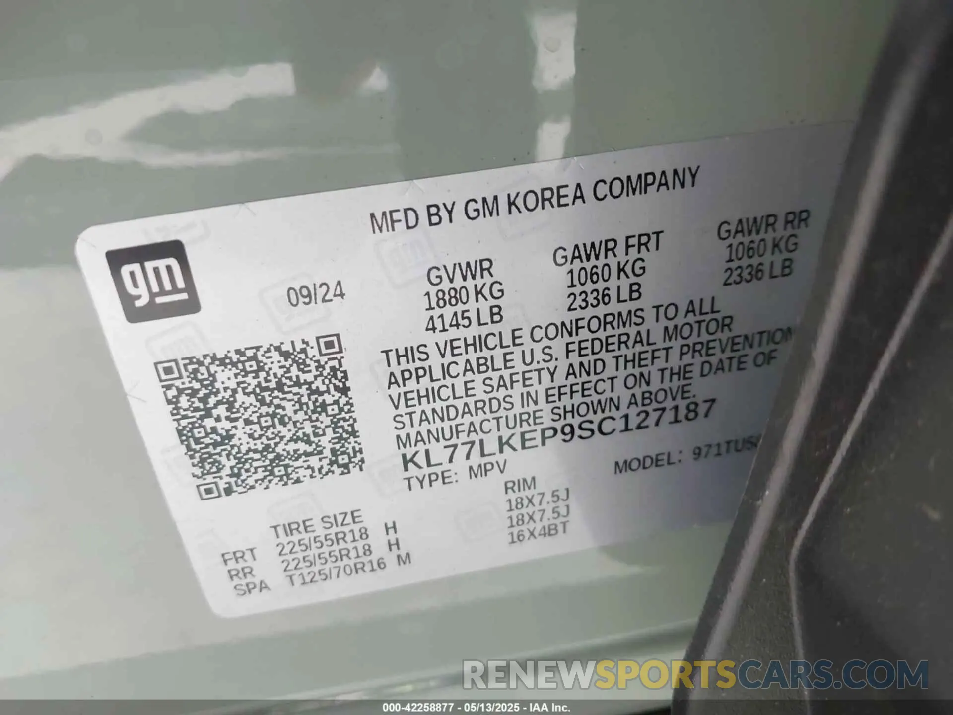 9 Photograph of a damaged car KL77LKEP9SC127187 CHEVROLET TRAX 2025