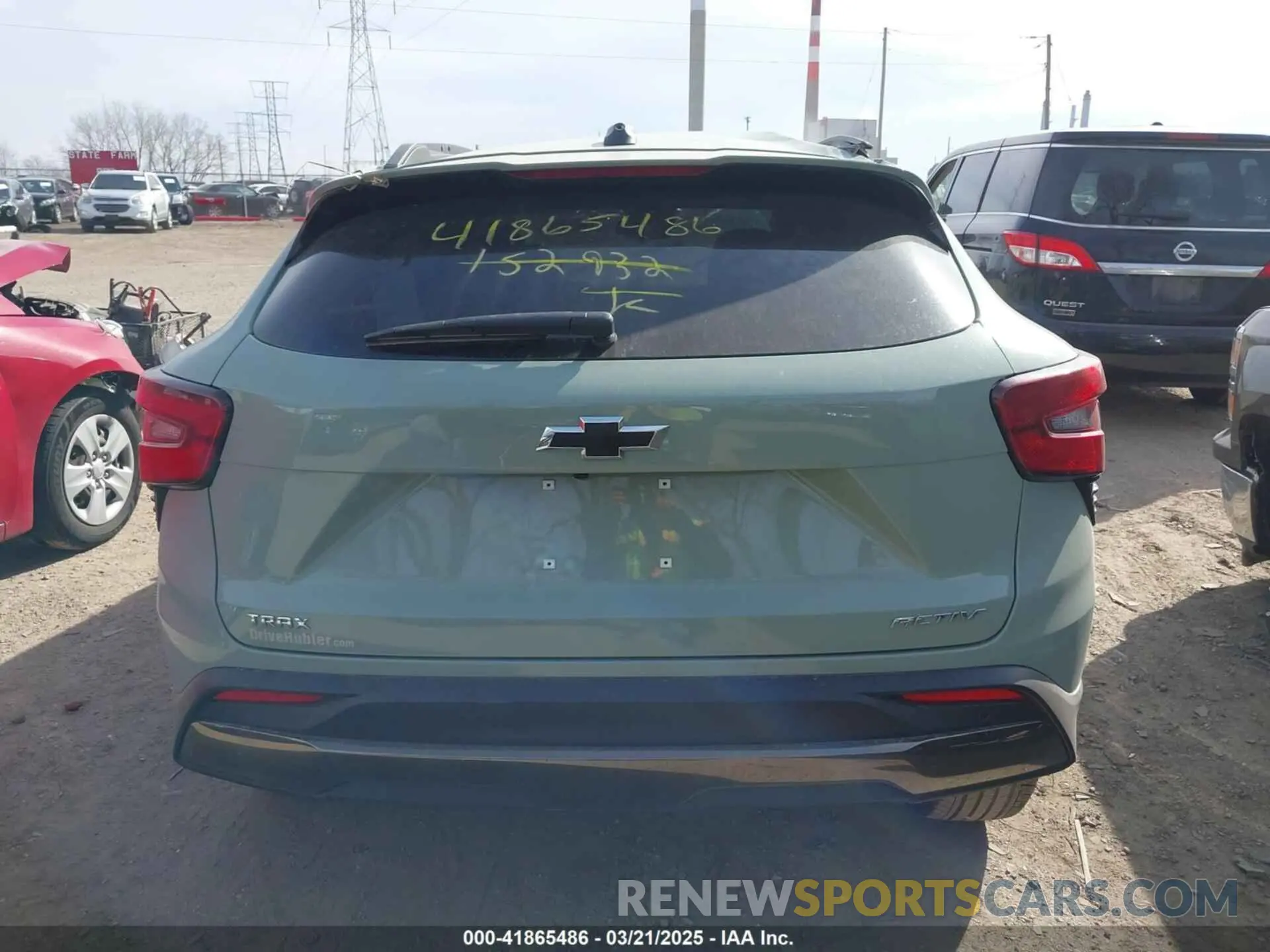 15 Photograph of a damaged car KL77LKEP9SC152932 CHEVROLET TRAX 2025