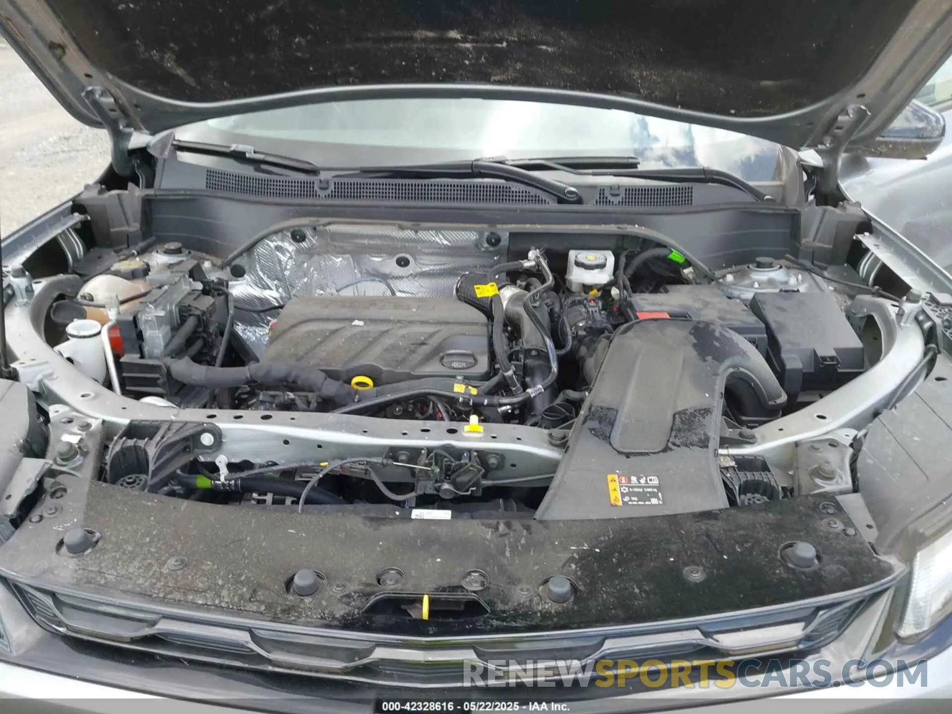 10 Photograph of a damaged car KL77LKEPXSC004790 CHEVROLET TRAX 2025