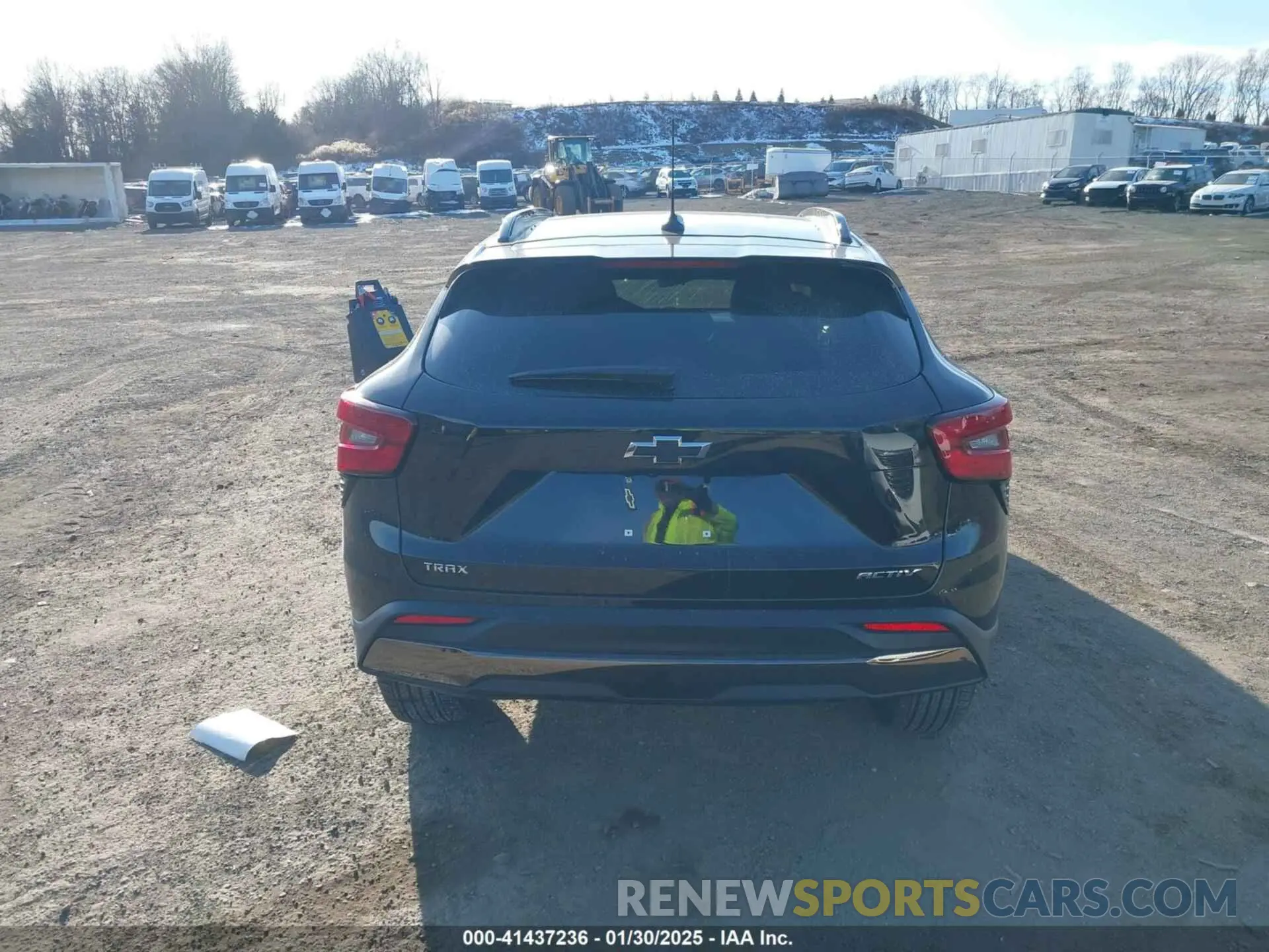 16 Photograph of a damaged car KL77LKEPXSC123228 CHEVROLET TRAX 2025