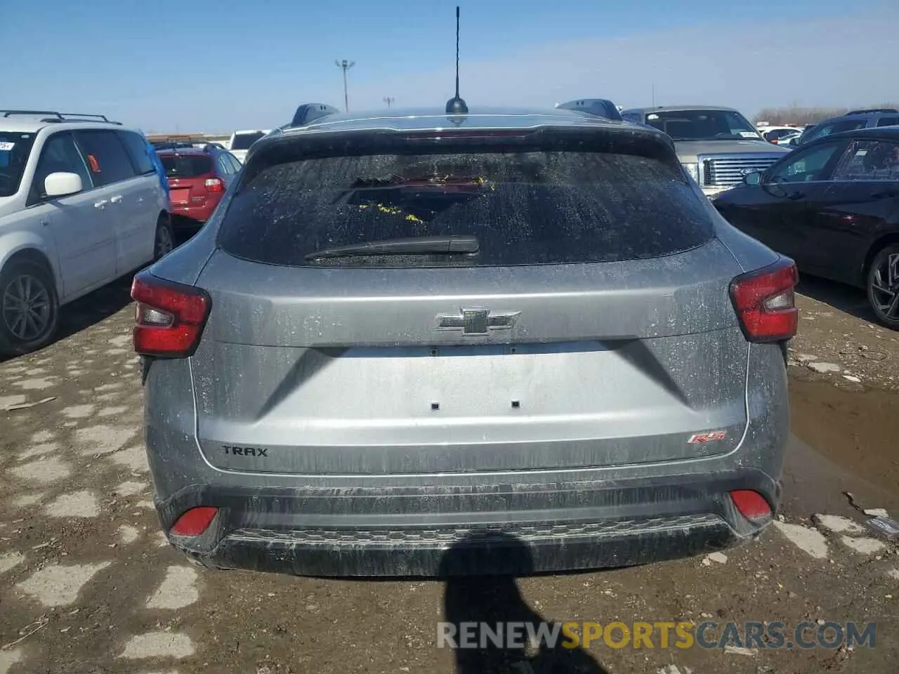 6 Photograph of a damaged car KL77LJE20RC058155 CHEVROLET TRAX 2RS 2024