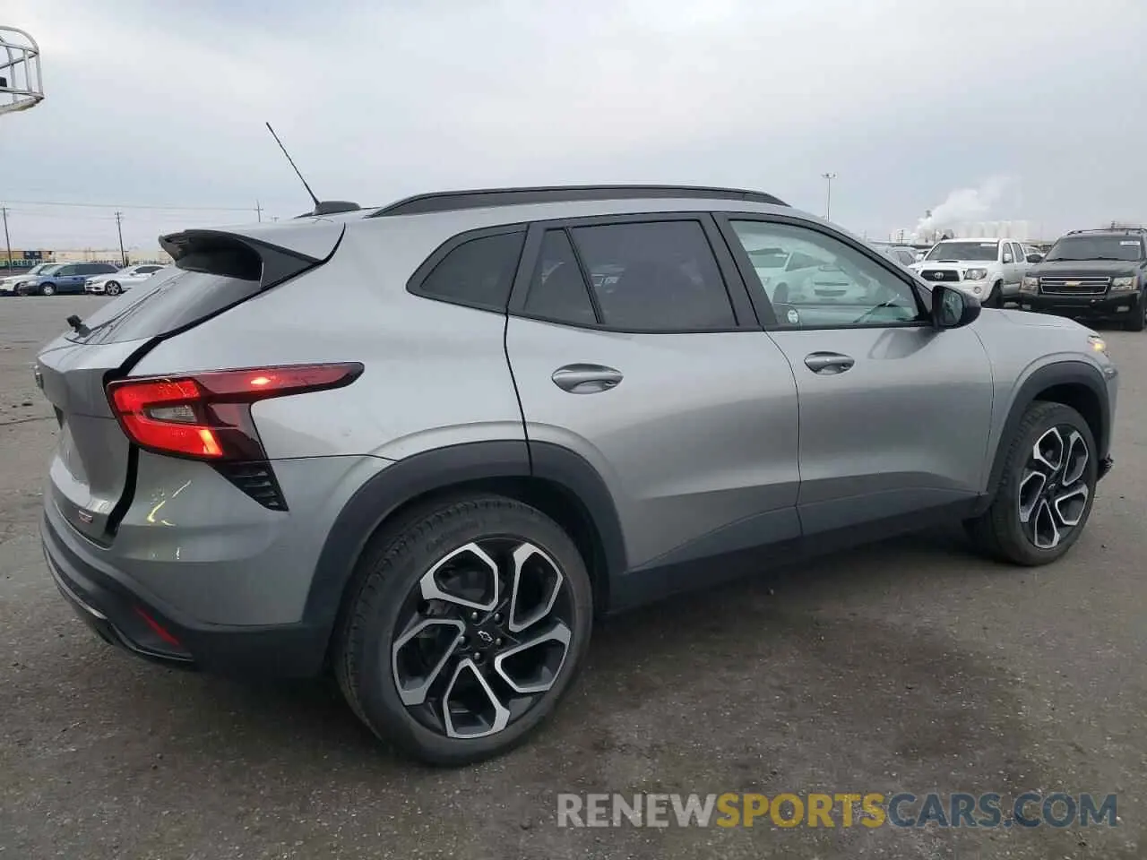 3 Photograph of a damaged car KL77LJE20RC106916 CHEVROLET TRAX 2RS 2024