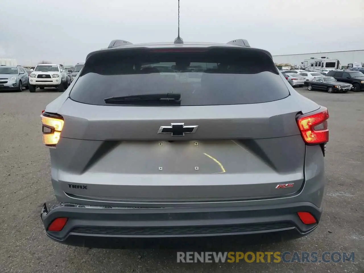 6 Photograph of a damaged car KL77LJE20RC106916 CHEVROLET TRAX 2RS 2024