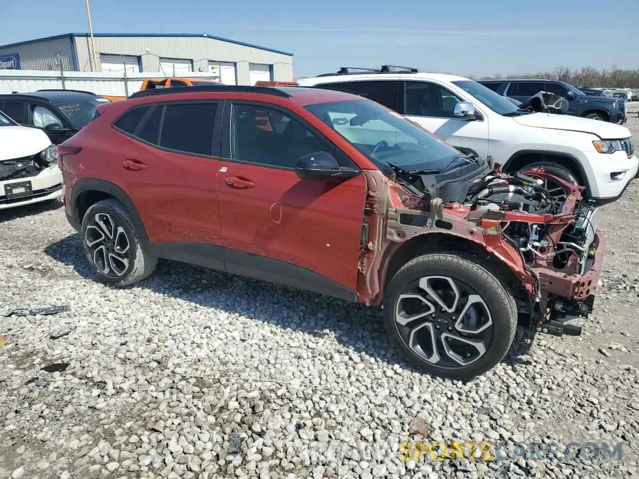 4 Photograph of a damaged car KL77LJE22RC226698 CHEVROLET TRAX 2RS 2024