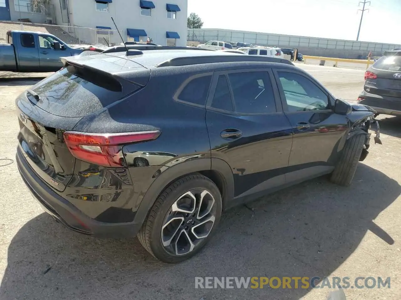 3 Photograph of a damaged car KL77LJE23RC082949 CHEVROLET TRAX 2RS 2024