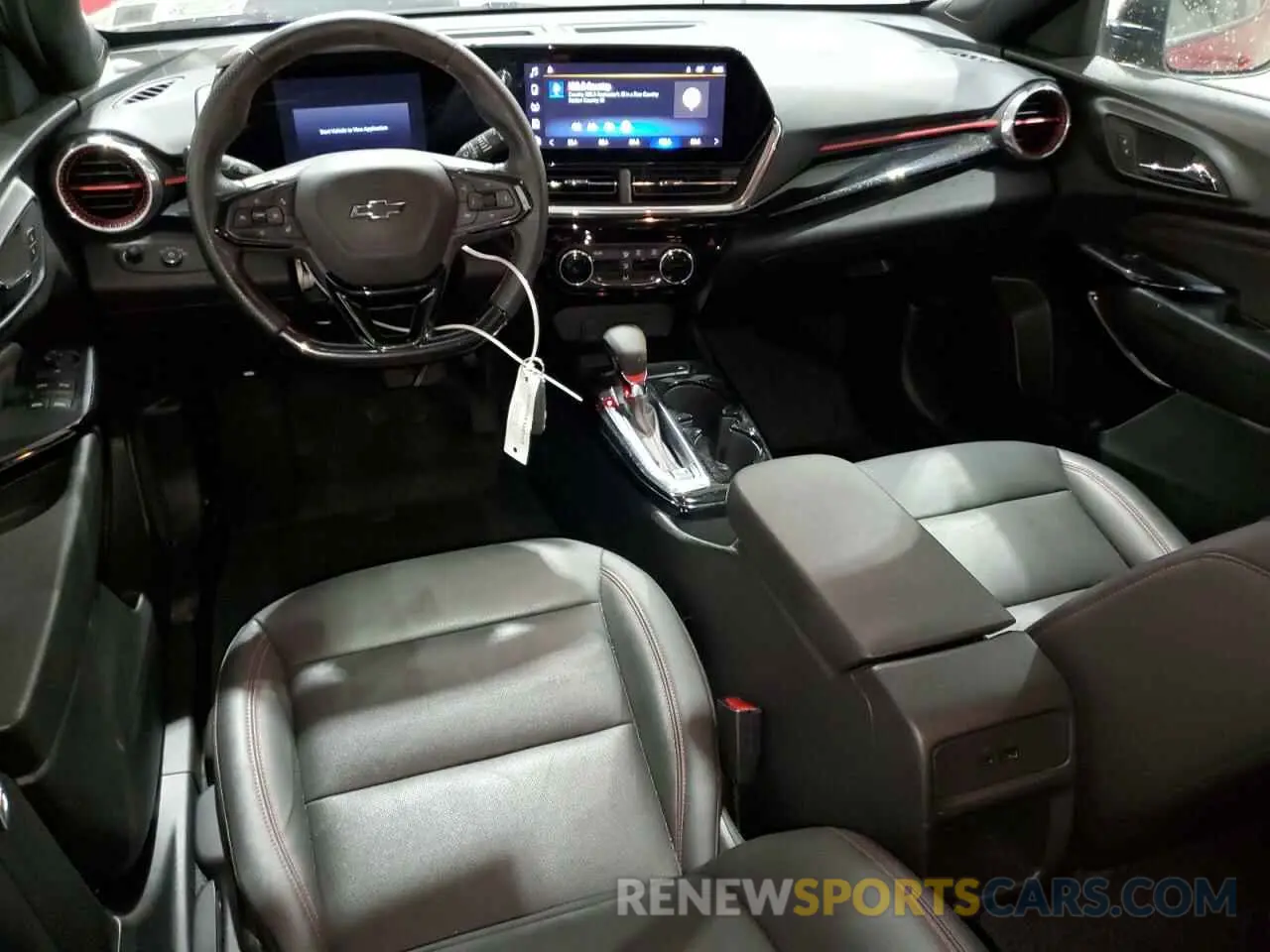 8 Photograph of a damaged car KL77LJE23RC122124 CHEVROLET TRAX 2RS 2024