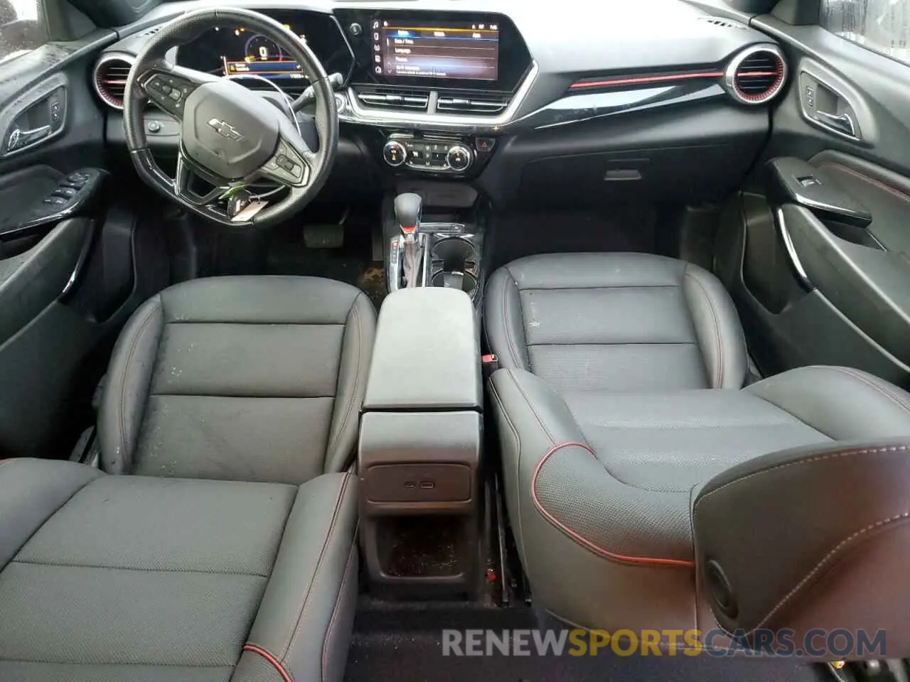 8 Photograph of a damaged car KL77LJE23RC124679 CHEVROLET TRAX 2RS 2024