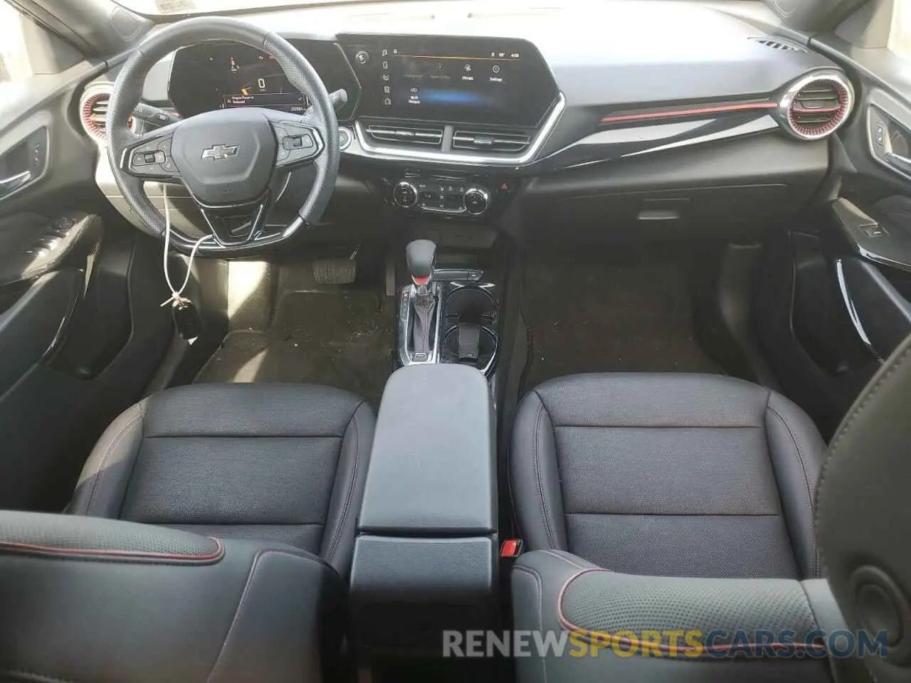 8 Photograph of a damaged car KL77LJE24RC015261 CHEVROLET TRAX 2RS 2024