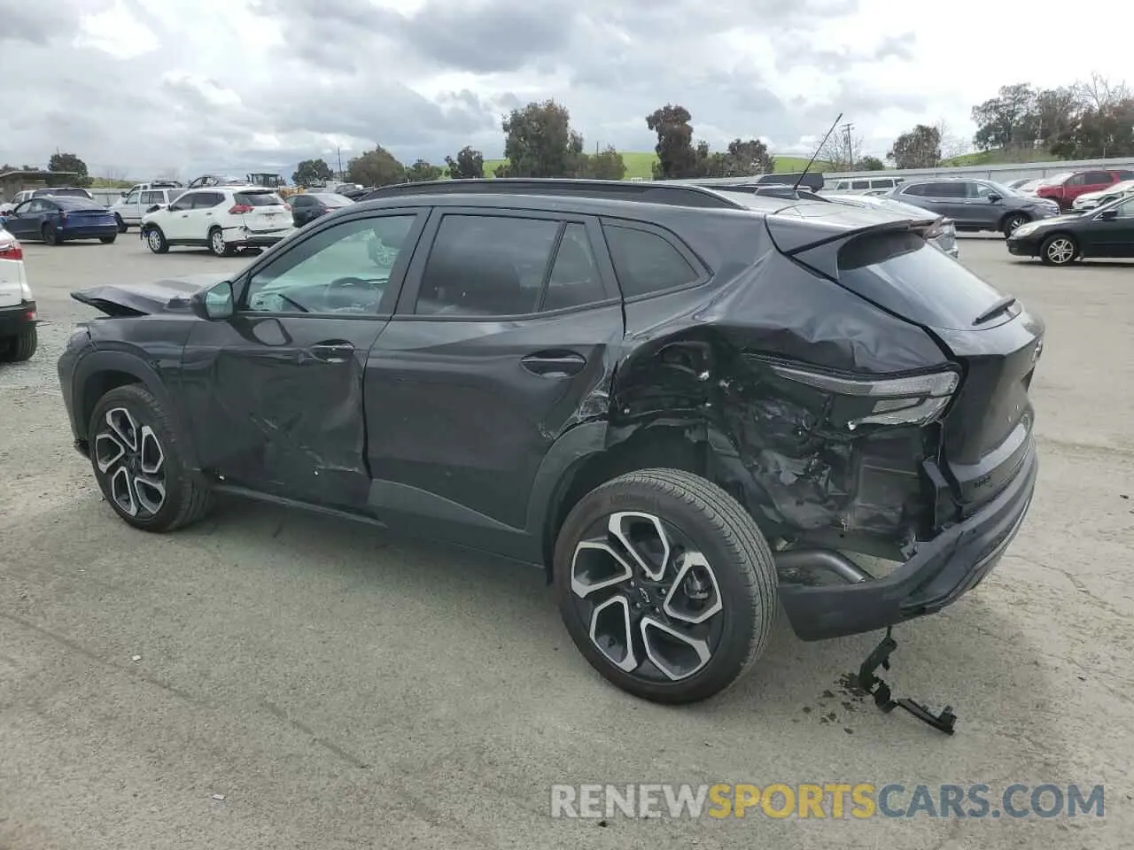 2 Photograph of a damaged car KL77LJE25RC200516 CHEVROLET TRAX 2RS 2024