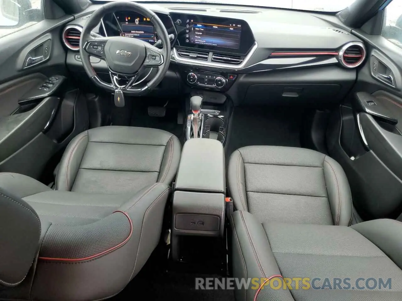 8 Photograph of a damaged car KL77LJE25RC206297 CHEVROLET TRAX 2RS 2024