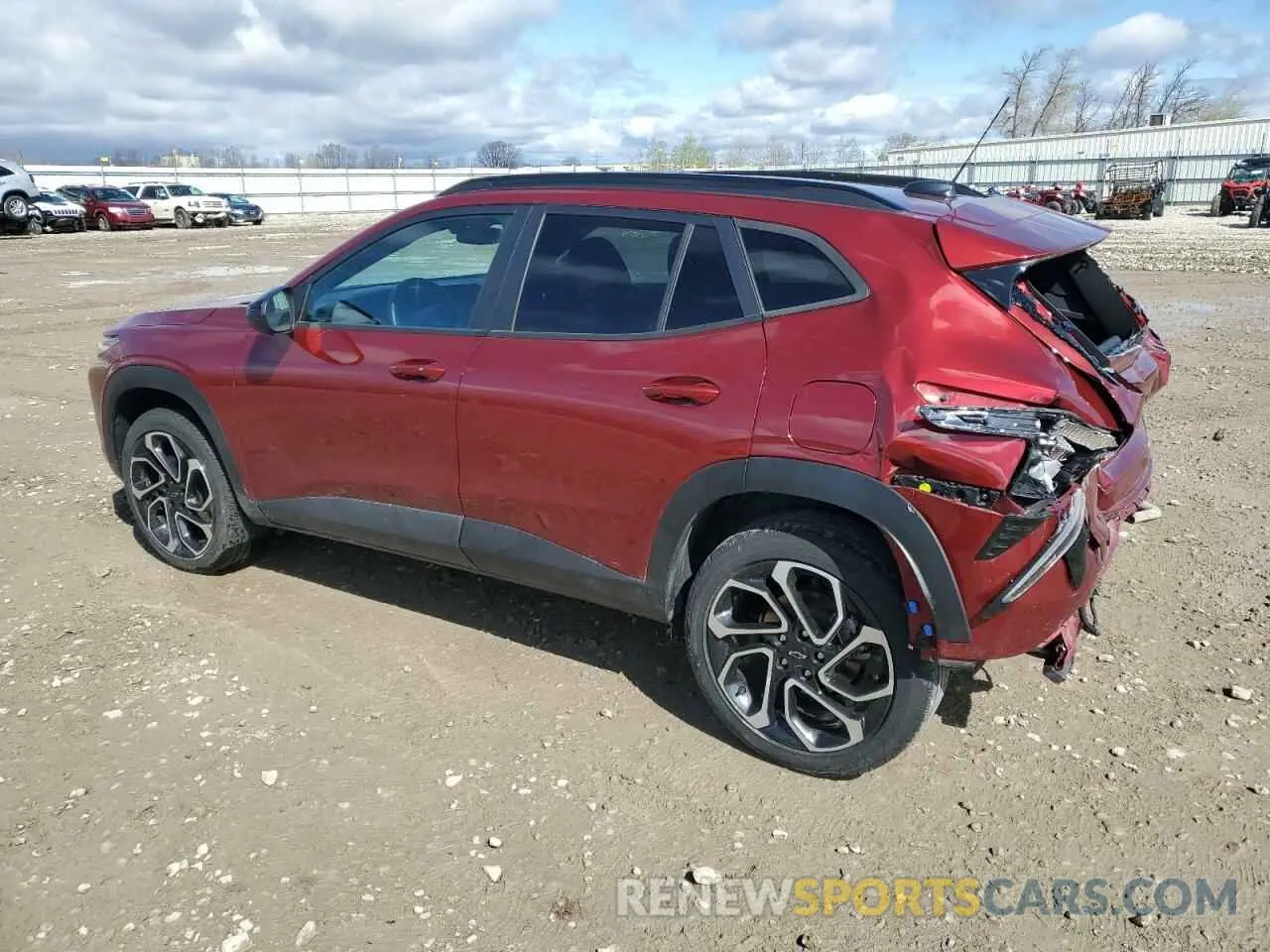 2 Photograph of a damaged car KL77LJE27RC007655 CHEVROLET TRAX 2RS 2024